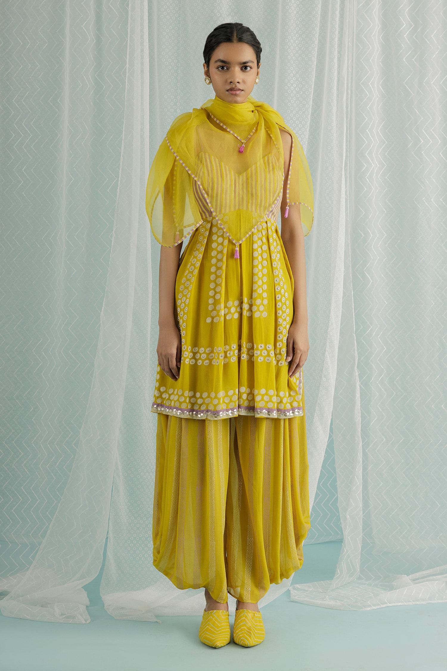 Buy Surbhi Gupta Yellow Eira Polka Dot Print Kurta Set Online | Aza ...