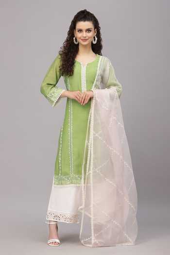 Green MUL CHANDERI kurta Set With Minimal Embroidery