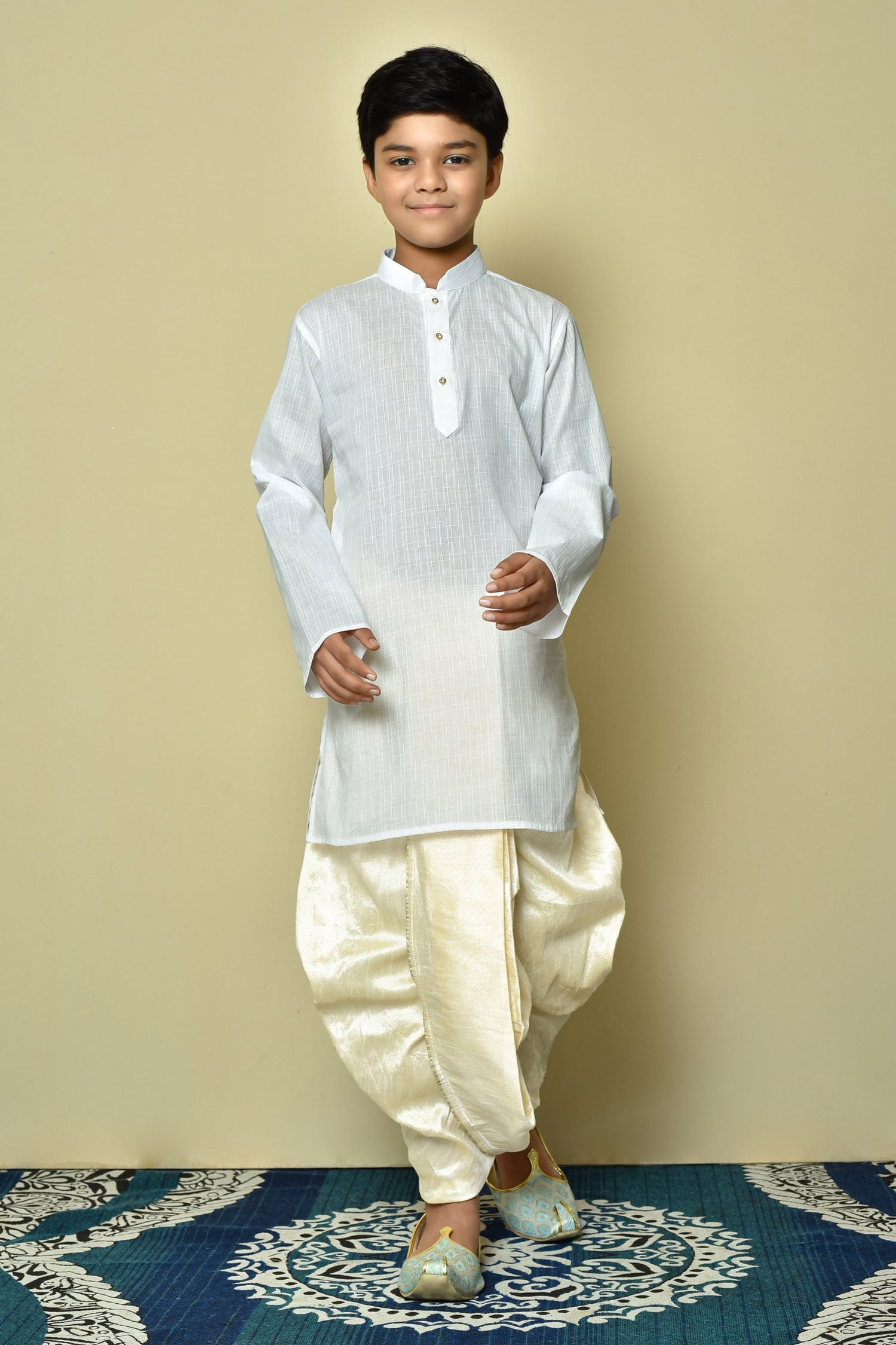 Patterned Kurta & Dhoti Set 