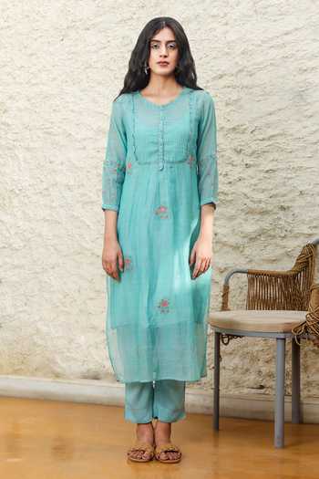 Handloom Chanderi Kurta Set with Resham Weave Paisley Pattern & Banarasi Dupatta