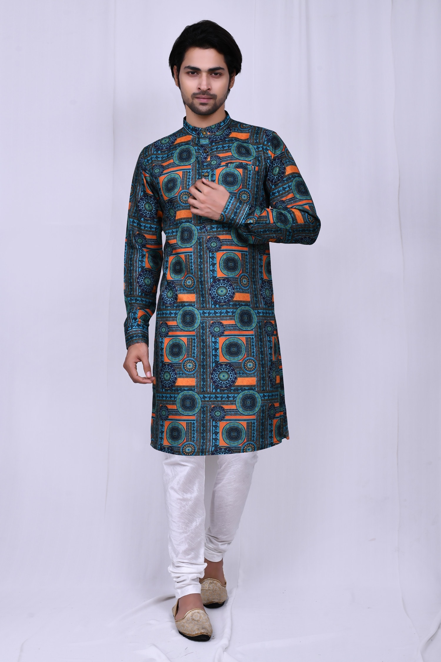 Nazaakat by Samara Singh Sky Blue Kurta: Cotton Silk Printed Moroccan Pattern Set For Men