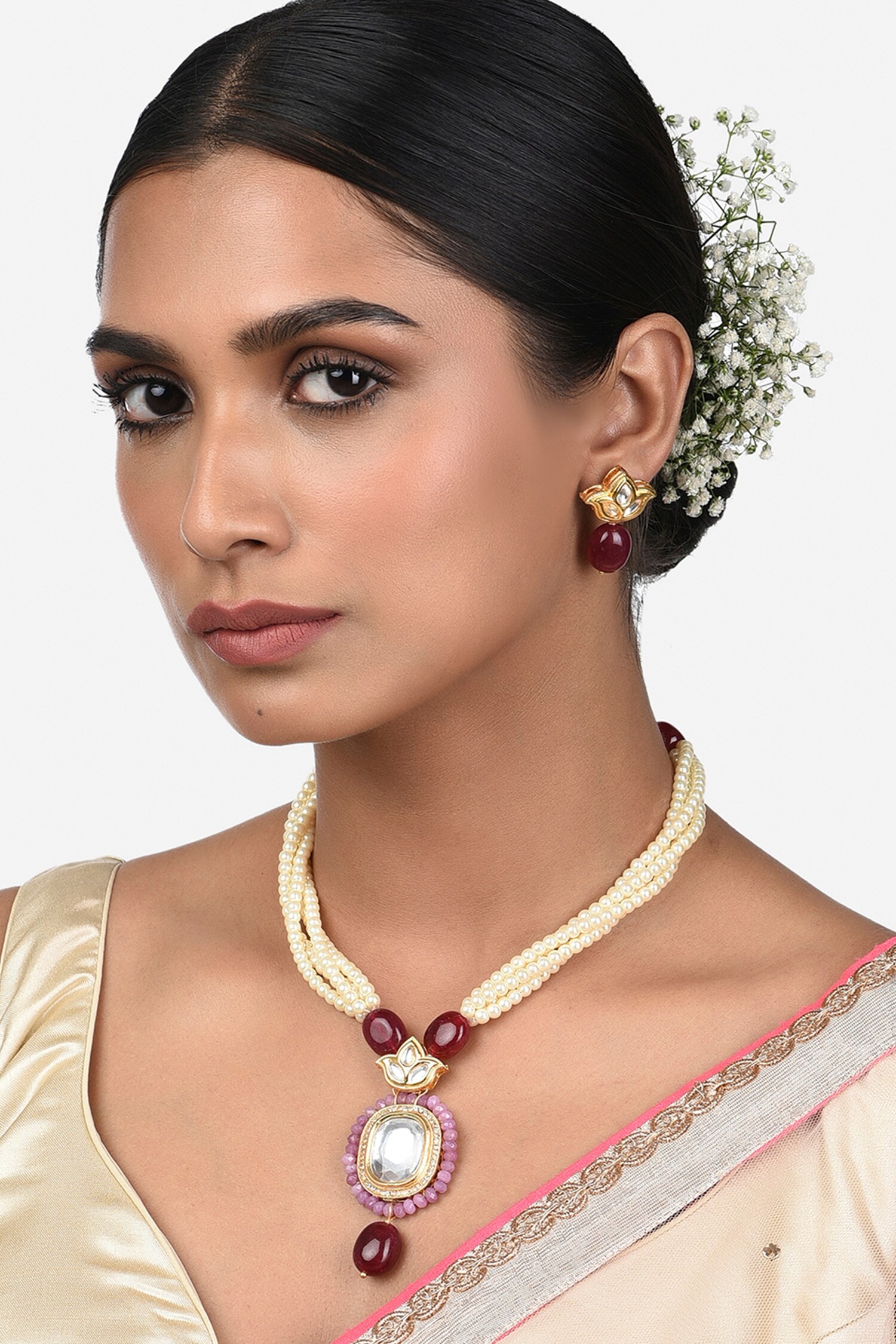 Buy Ahaanya Twisted Pearl Pendant Necklace Jewellery Set Online Aza