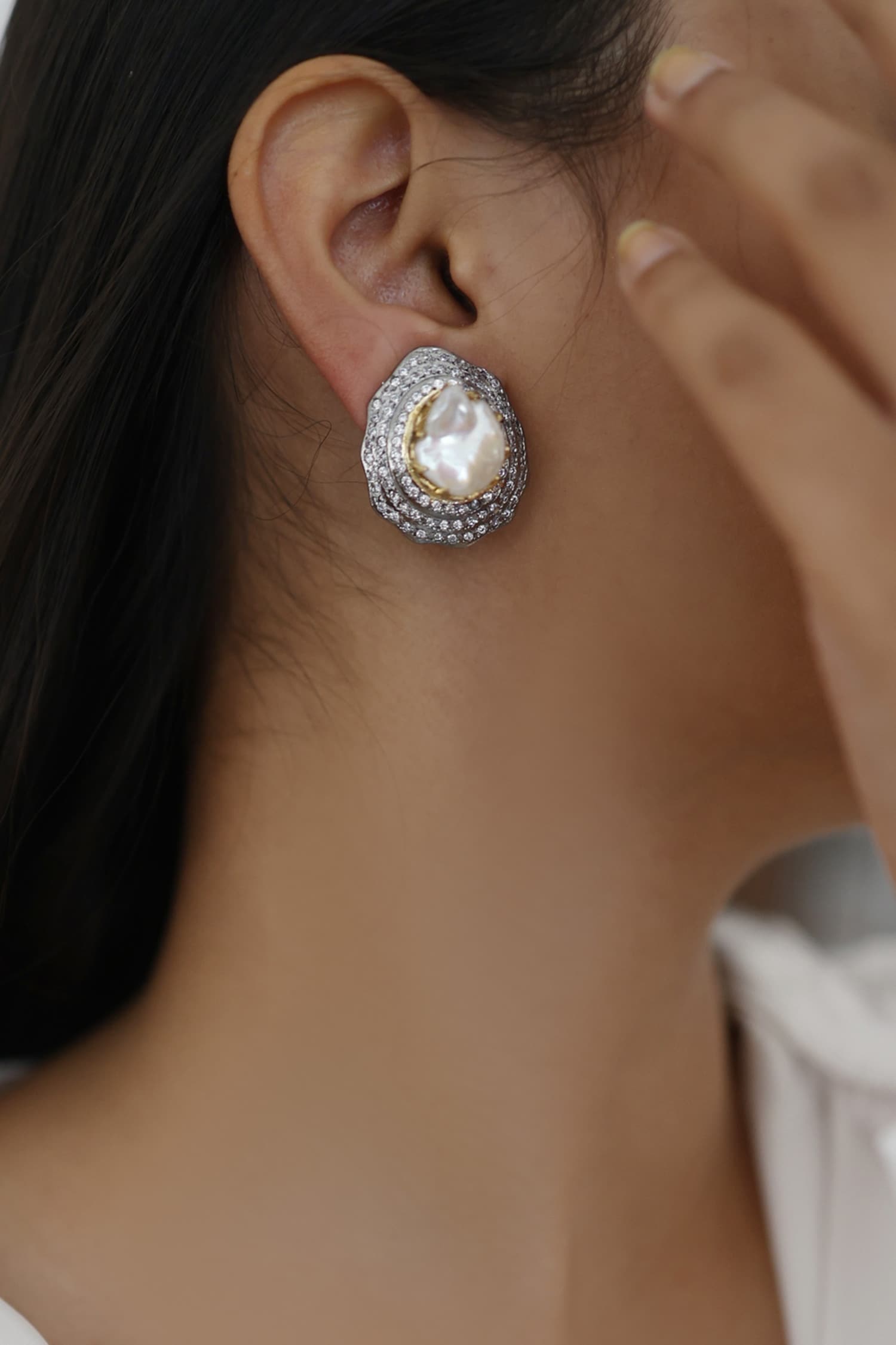 Buy Phiroza Kenzie Pearl Stud Earrings Online | Aza Fashions