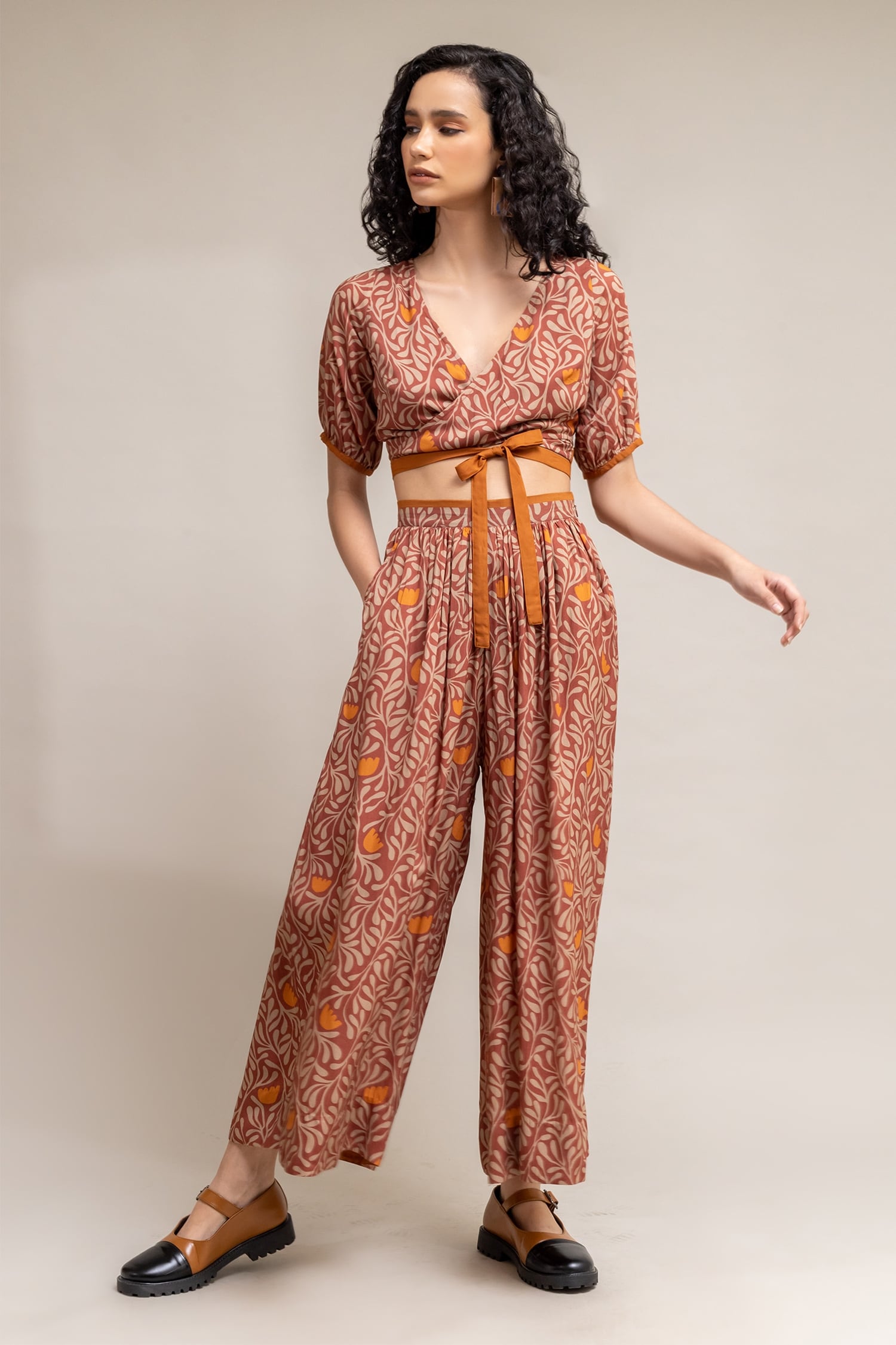 Buy online Tie Up Waist Floral Trouser from bottom wear for Women by The  Vanca for 479 at 72 off  2023 Limeroadcom