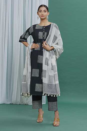 Black - Cotton Indonesian Hand Batik Print Kurta Set (Set of 3) 02