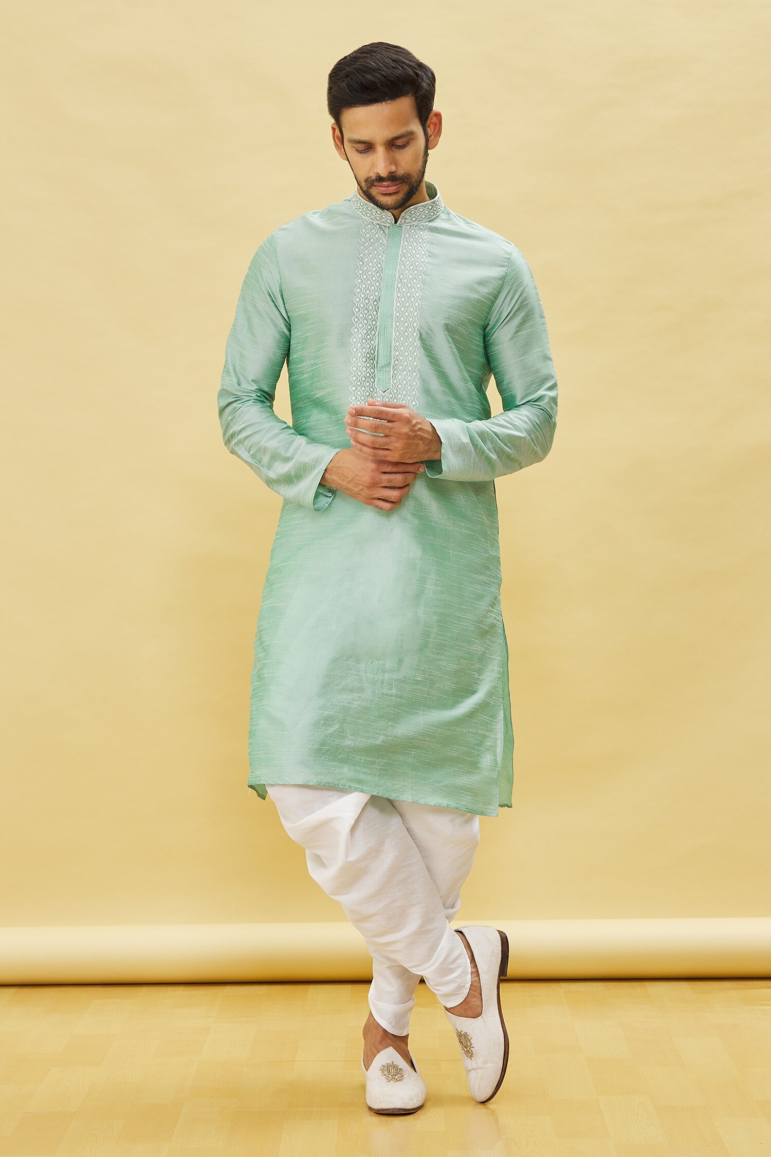 Buy Samyukta Singhania Green Silk Full Sleeve Straight Kurta And ...