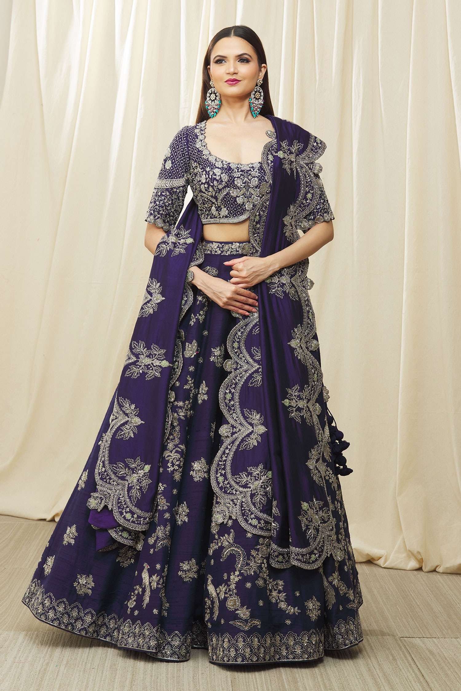 Buy Purple Raw Silk Sweetheart Neck Embroidered Lehenga Set For Women by JAYANTI  REDDY Online at Aza Fashions.