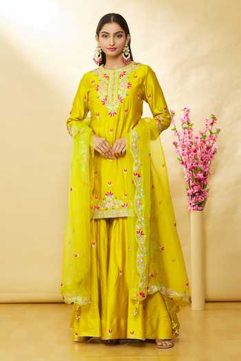 Solid Green Kurta Set With Geometric Printed Sharara
