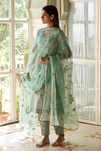 Green Embroidered Silk Blend A-Line Kurta Pant Set main image 1