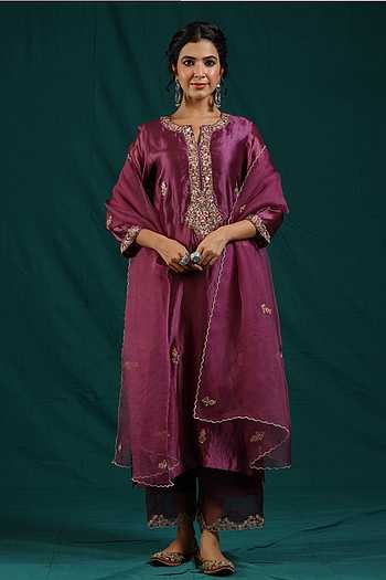 Women Wine Tapeta Silk Embroidery Work Kurta Set With Dupatta