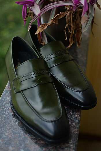 Premium Men's Pembroke Penny Loafers - Olive Green