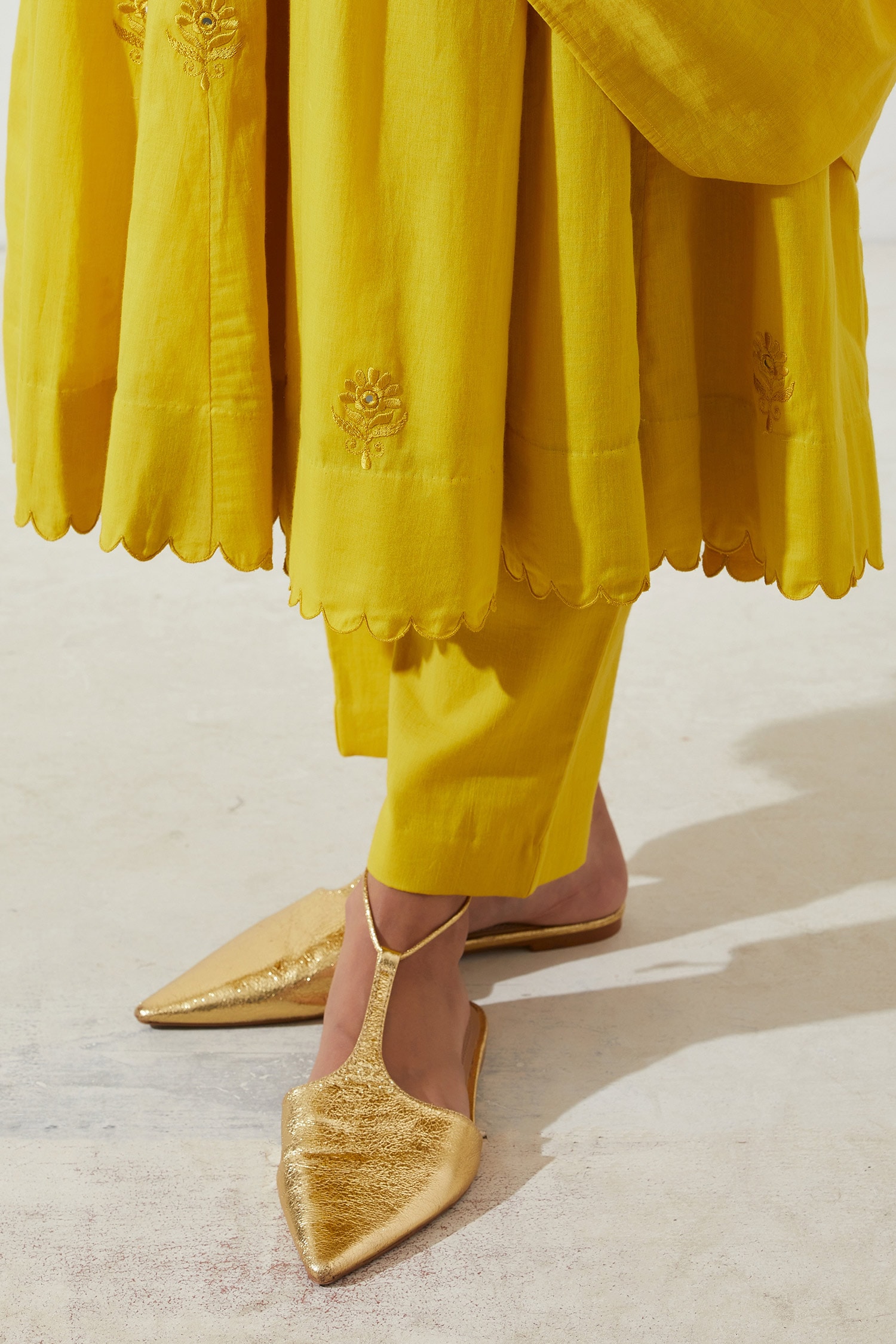 Label Earthen - Yellow Cotton Mul Embroidered Kaner Puff Sleeve Anarkali  And Pant Set For Women