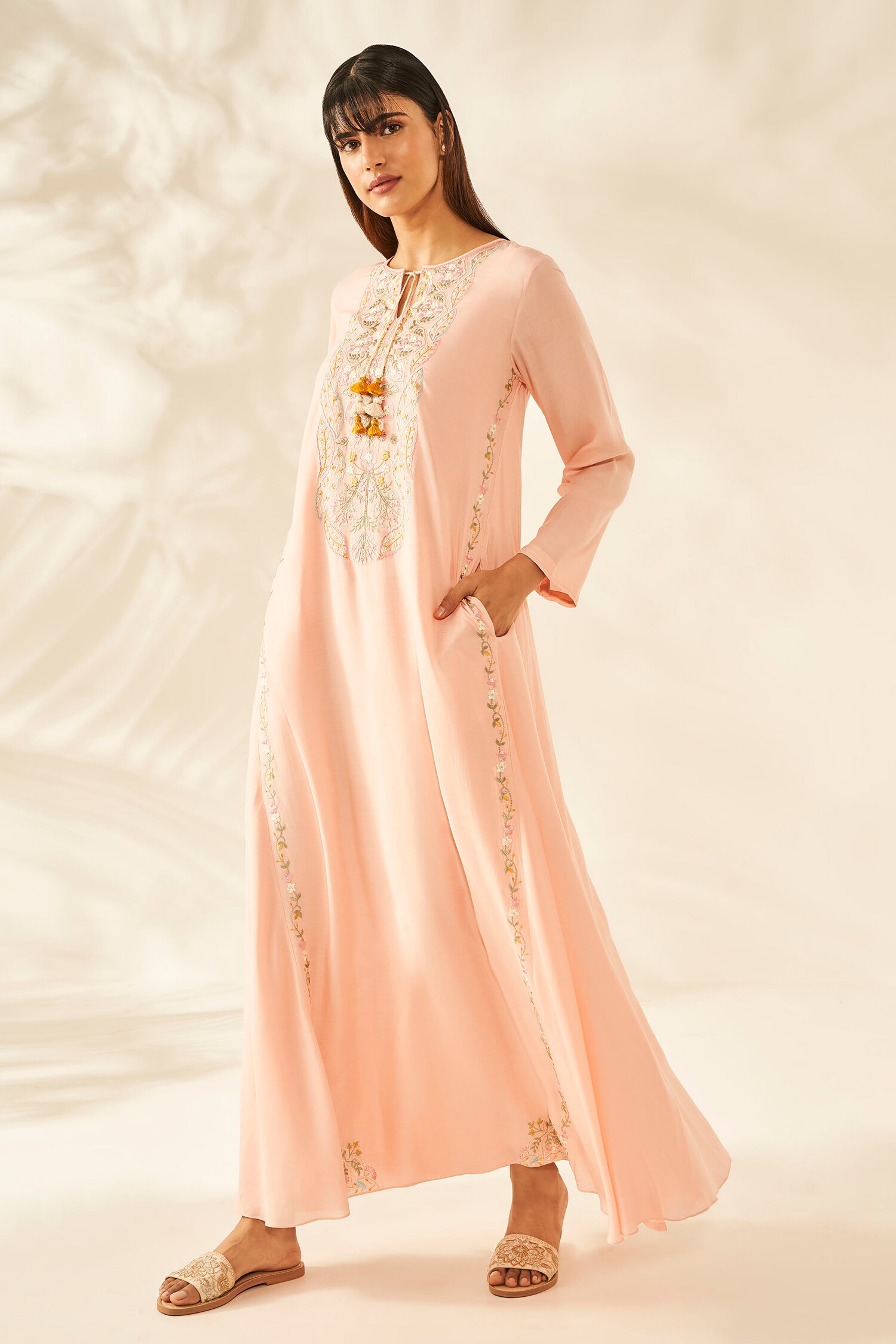 Buy Anita Dongre Bariah Kaftan Online | Aza Fashions