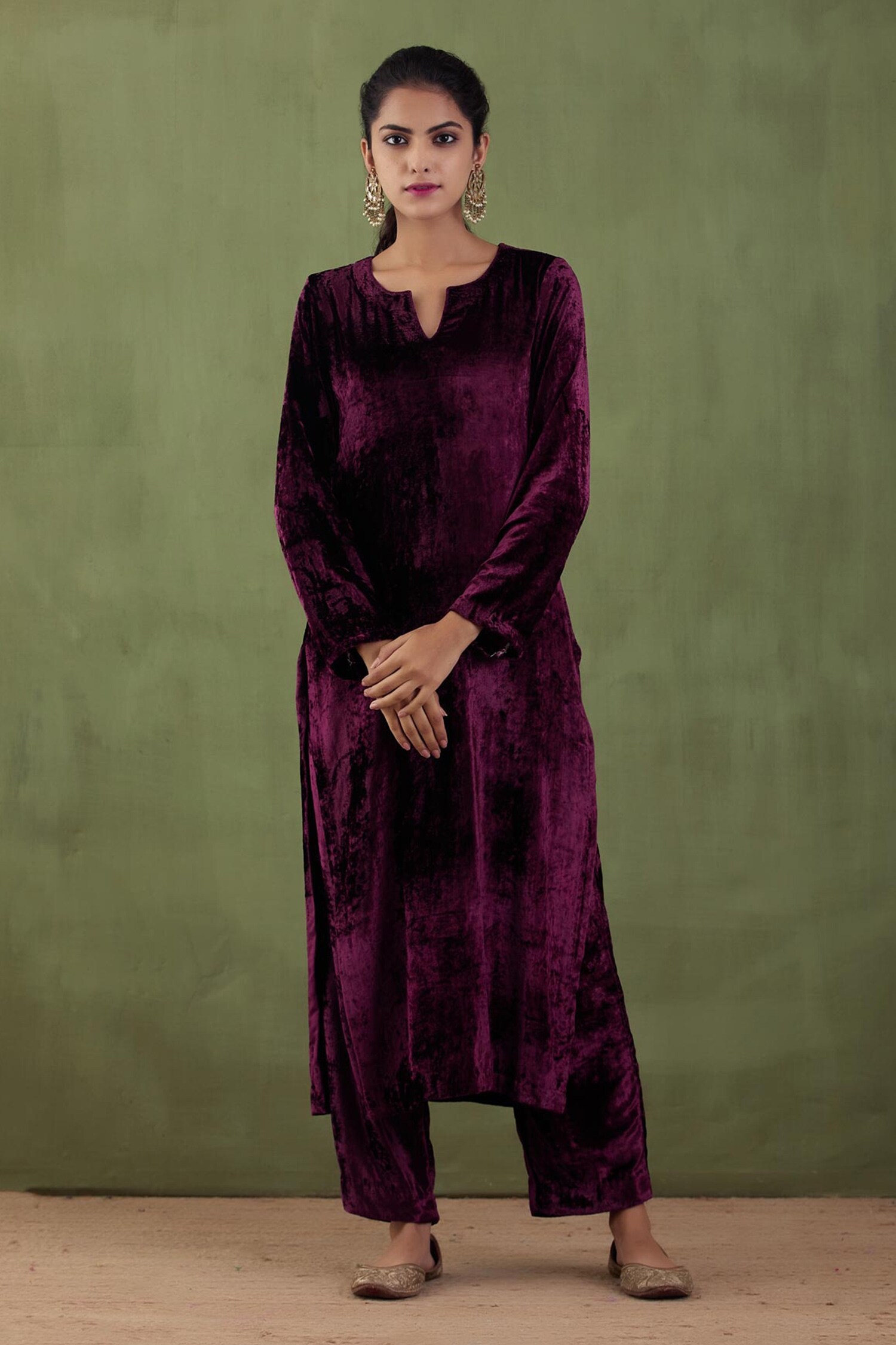 Buy Maroon Velvet Sequined Kurta With Green Parallel Pants And Dupatta  Online  W for Woman