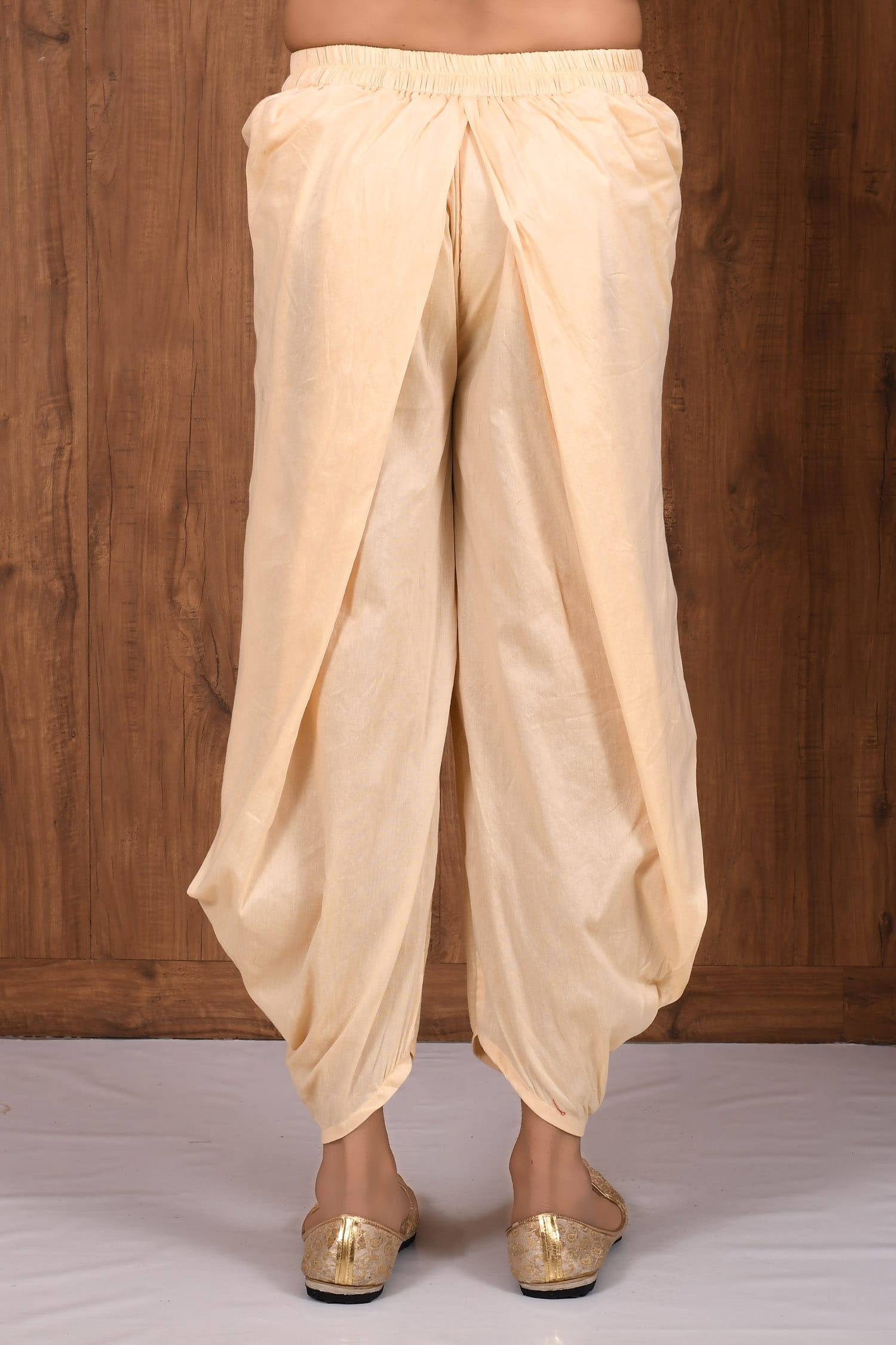 Abhishti cotton silk flared dhoti pants