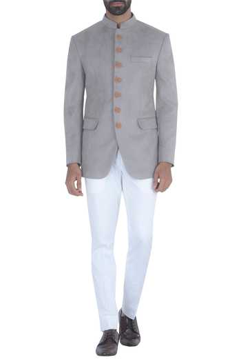 Buy Qbik - Men Embroidered bandhgala with trouser Online | Aza Fashions