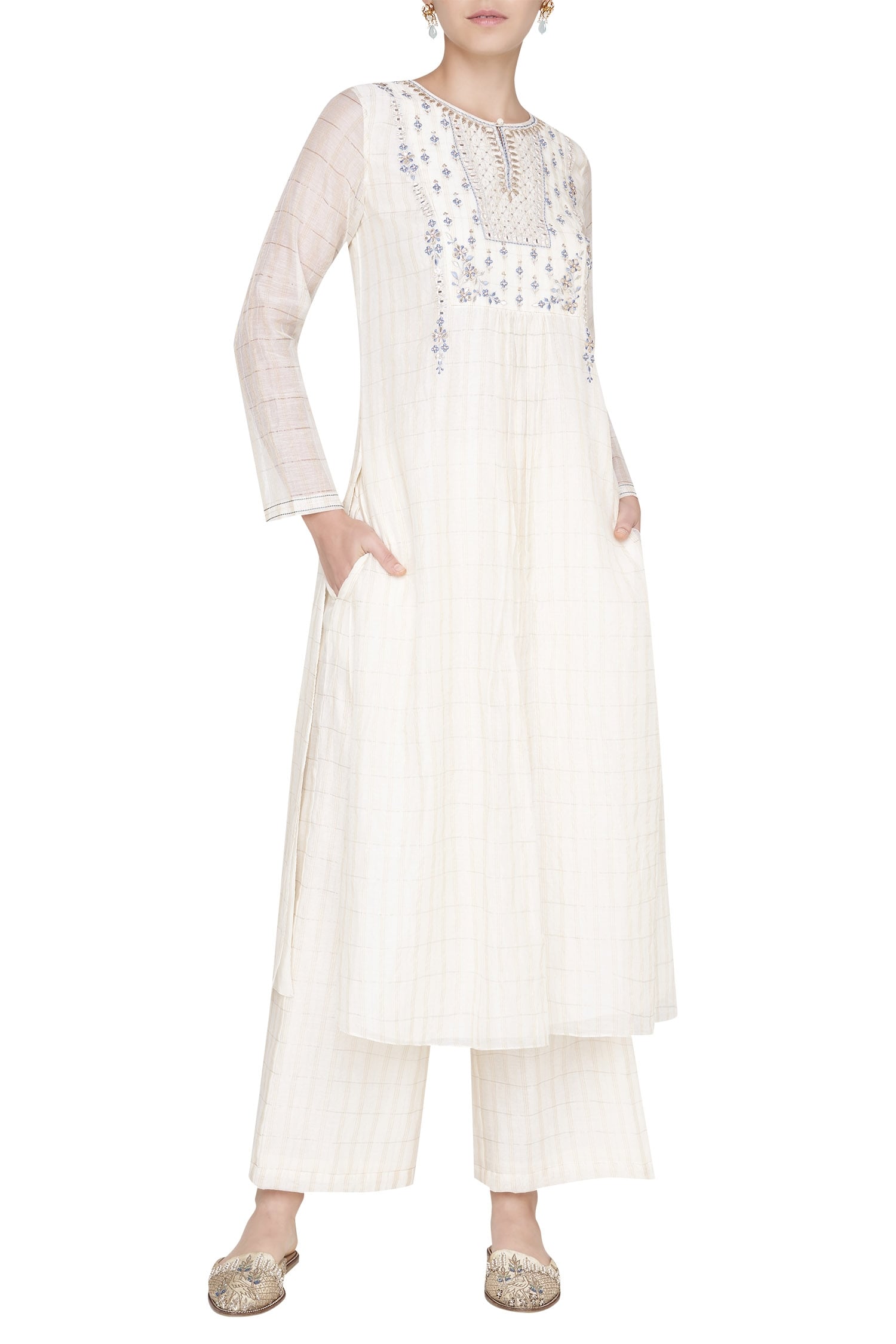Buy Anita Dongre Sabeena Set Online | Aza Fashions