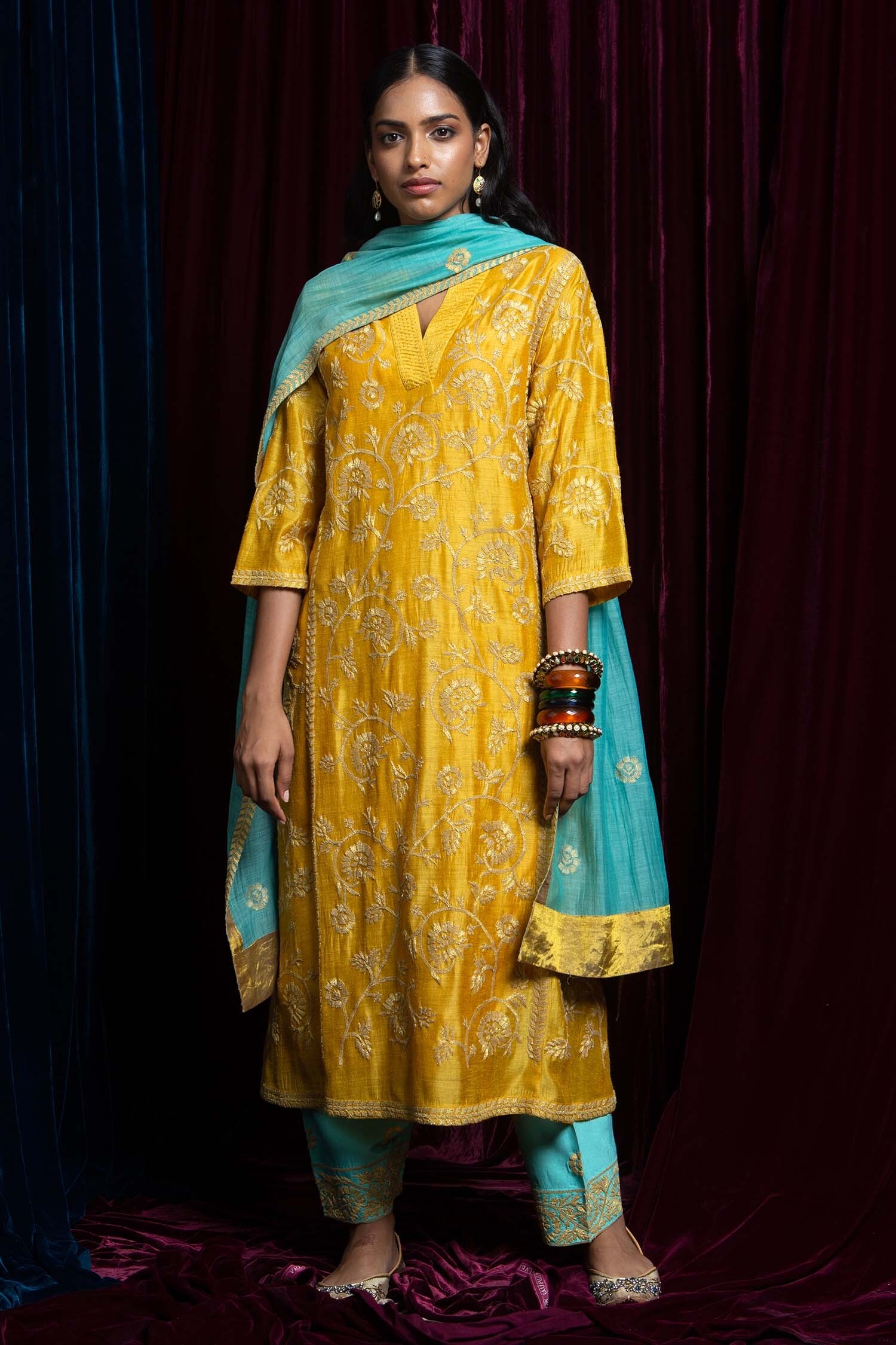 Buy Blue Matka Silk V Neck Embroidered Kurta Set For Women by Payal ...
