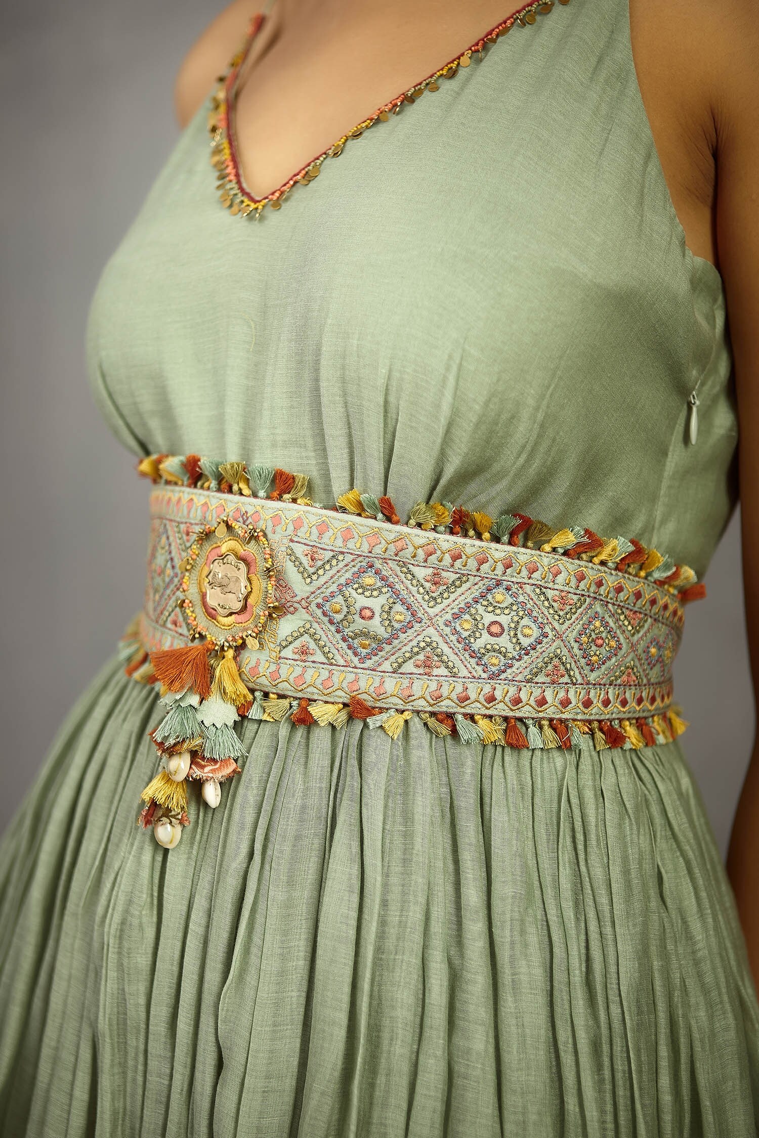 Buy Green Chanderi Embroidered Waist Belt by Torani Online at Aza Fashions.