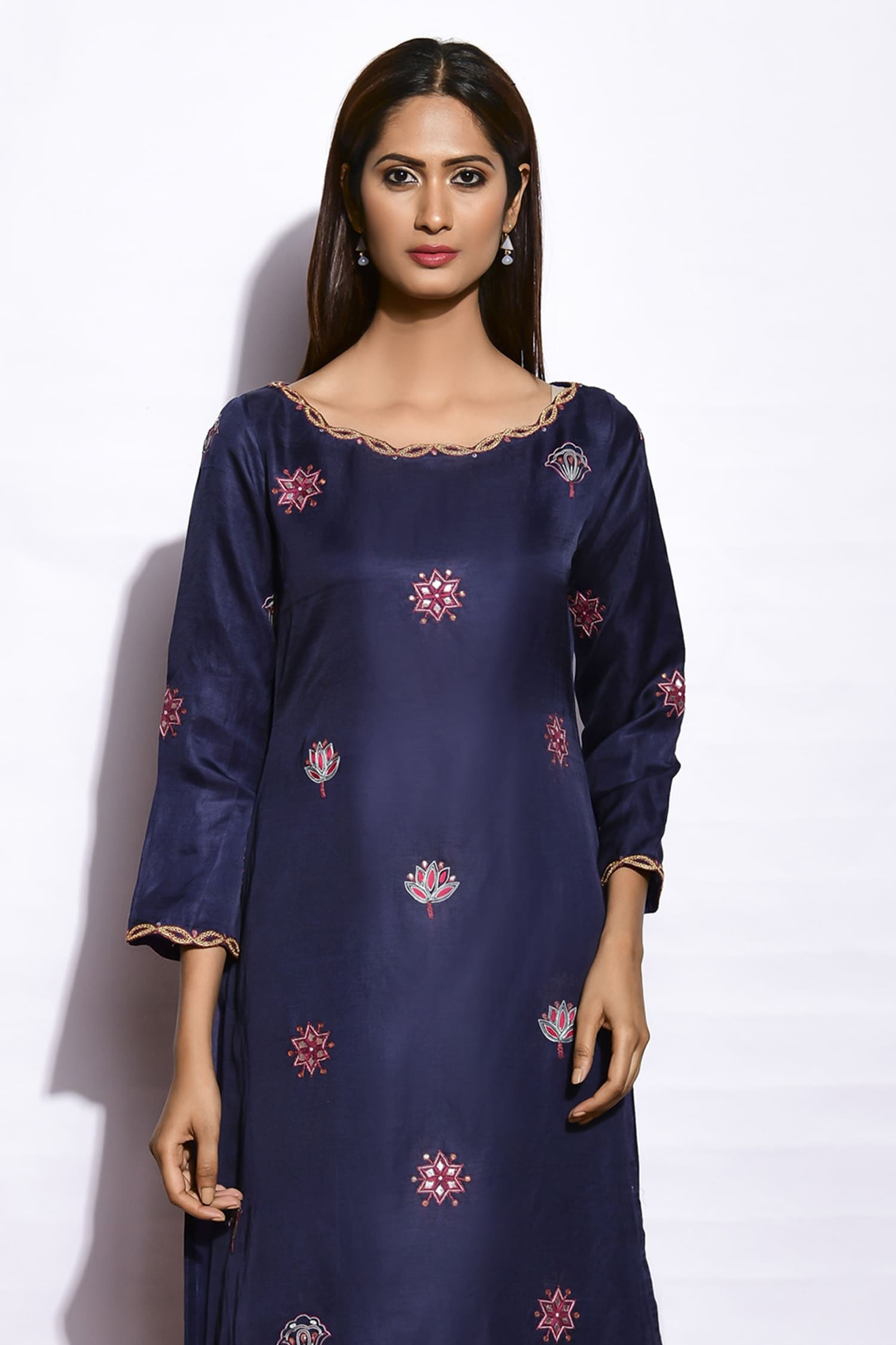 Buy Swati Vijaivargie Blue Linen Satin Kurta Set Online | Aza Fashions