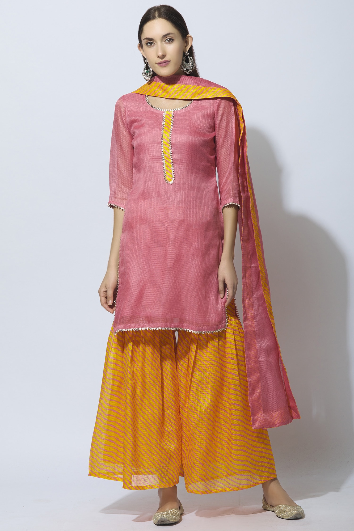 leheriya kurta set online