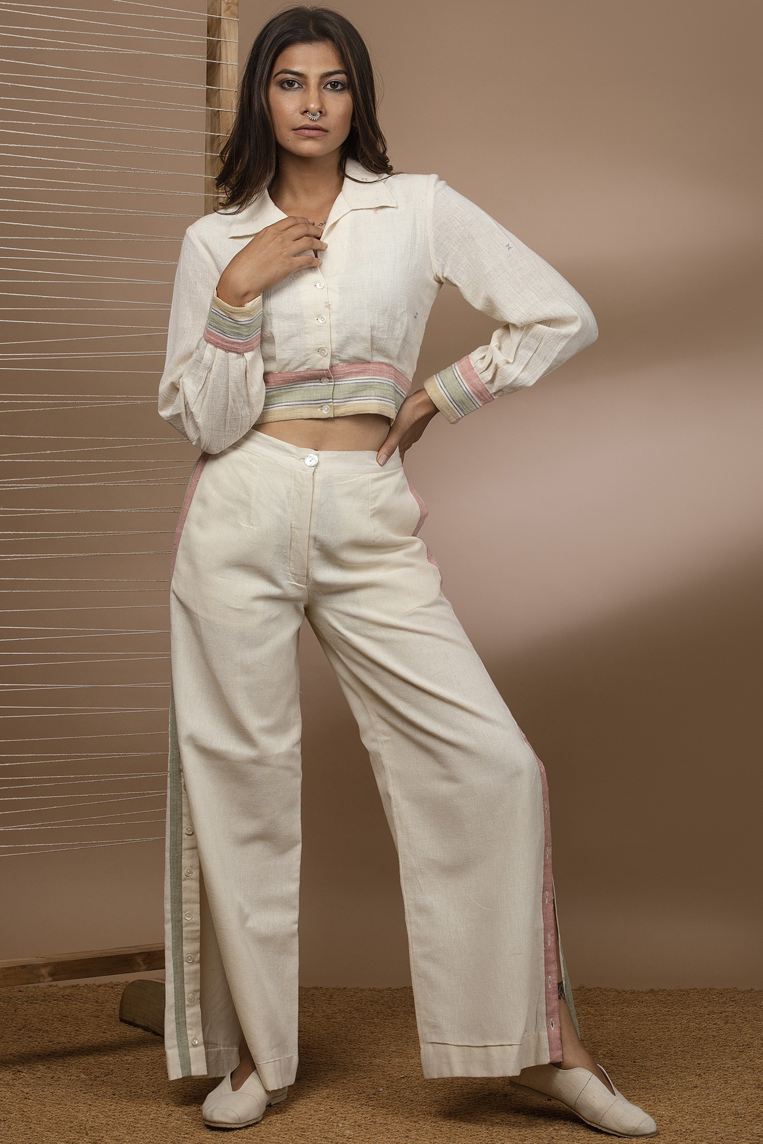 DEFECT434 | Panelled Highwaist Pants in White in M | The Style Soirée