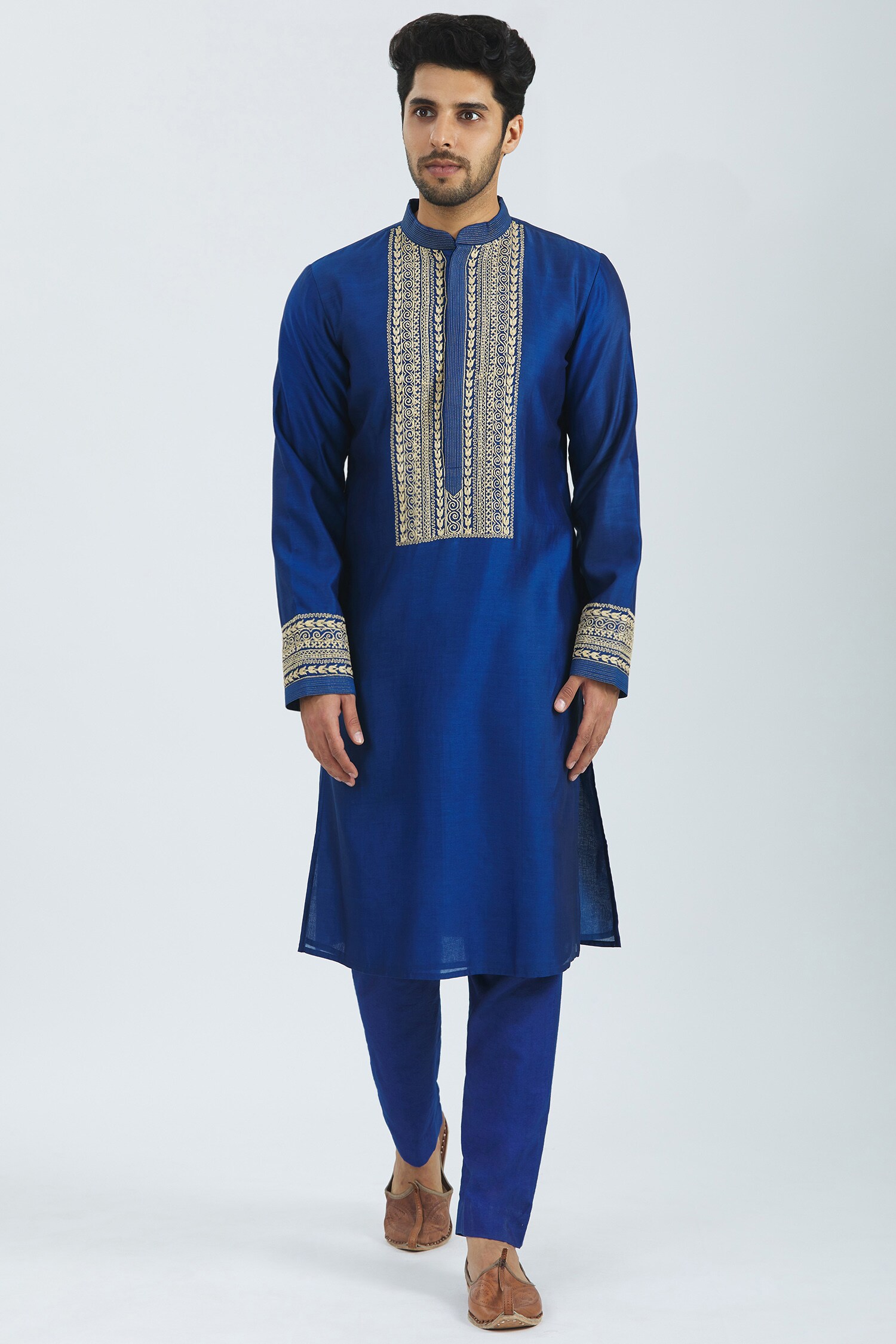 Buy Blue Handloom Chanderi Embroidered Kurta Set For Men by Rar Studio ...