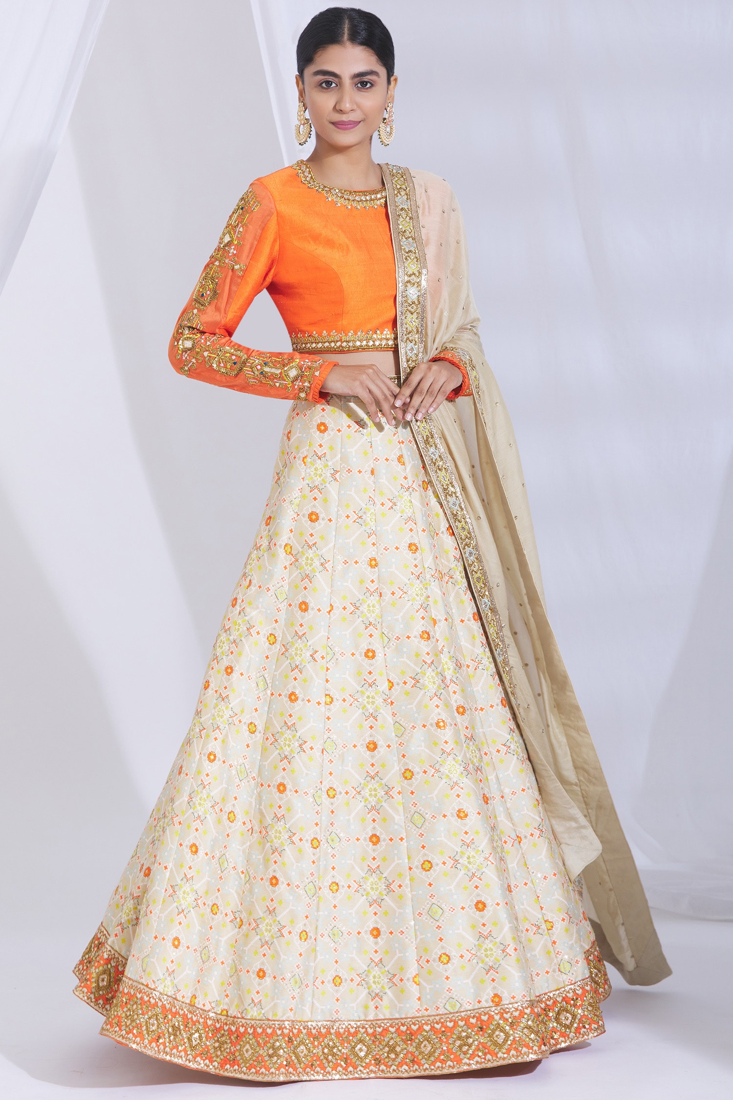 divya reddy lehenga