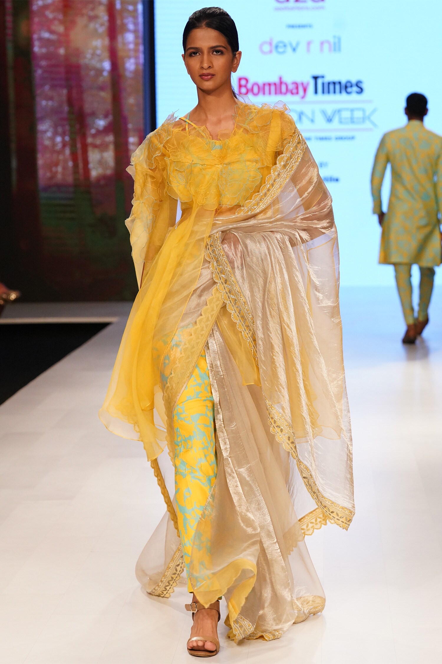 Buy Dev R Nil Yellow Silk Floral Cape Saree Set Online | Aza Fashions