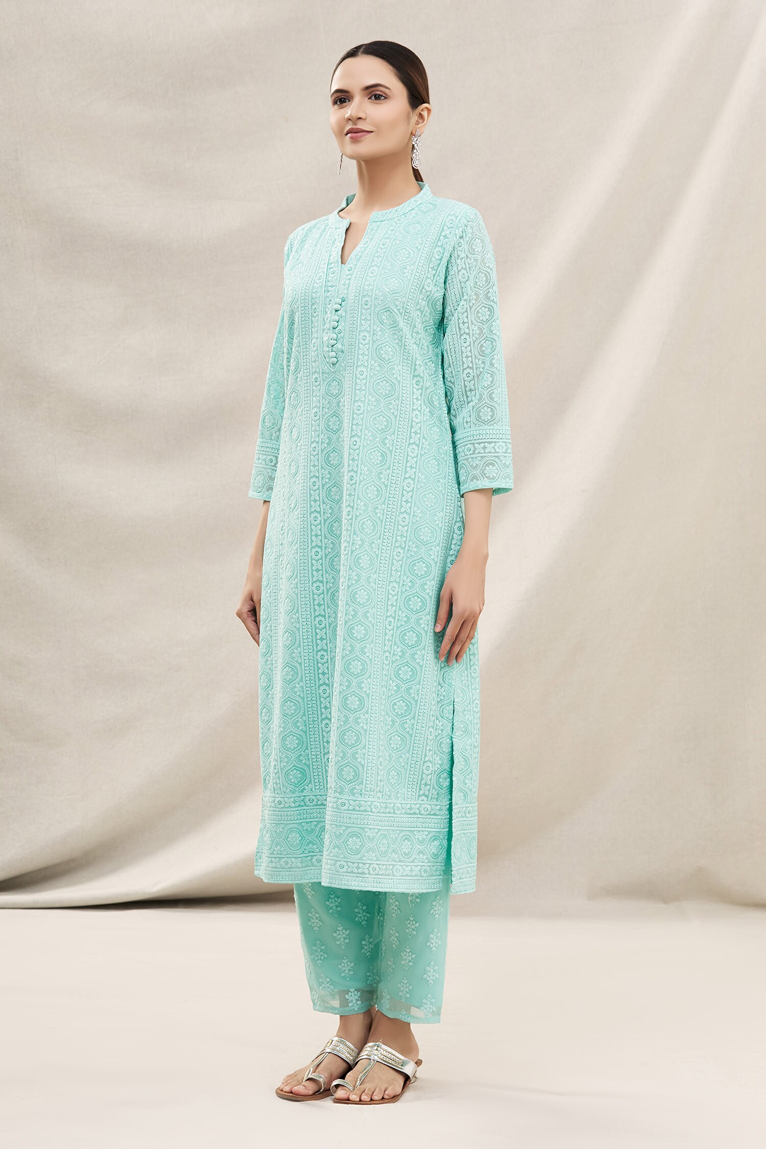 Buy Chikankari Kurta & Pant Set by Khwaab by Sanjana Lakhani at Aza