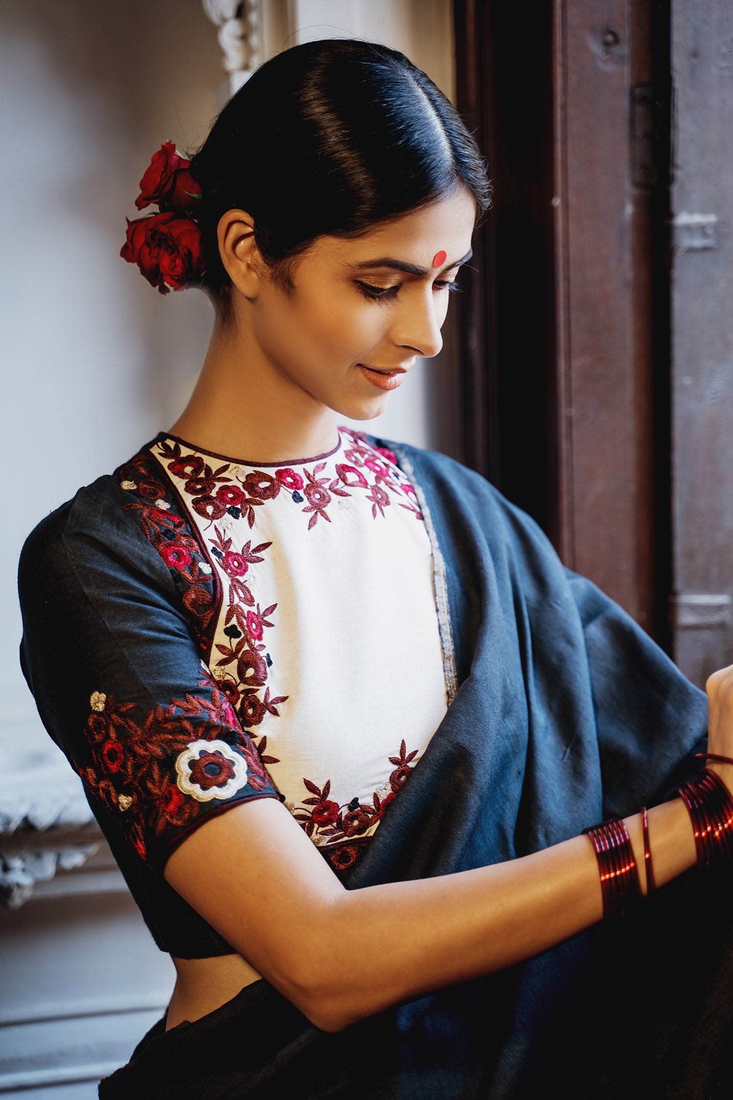 Medha - Yellow Handwoven Chiniya Silk Embroidery Round Saree Blouse For  Women
