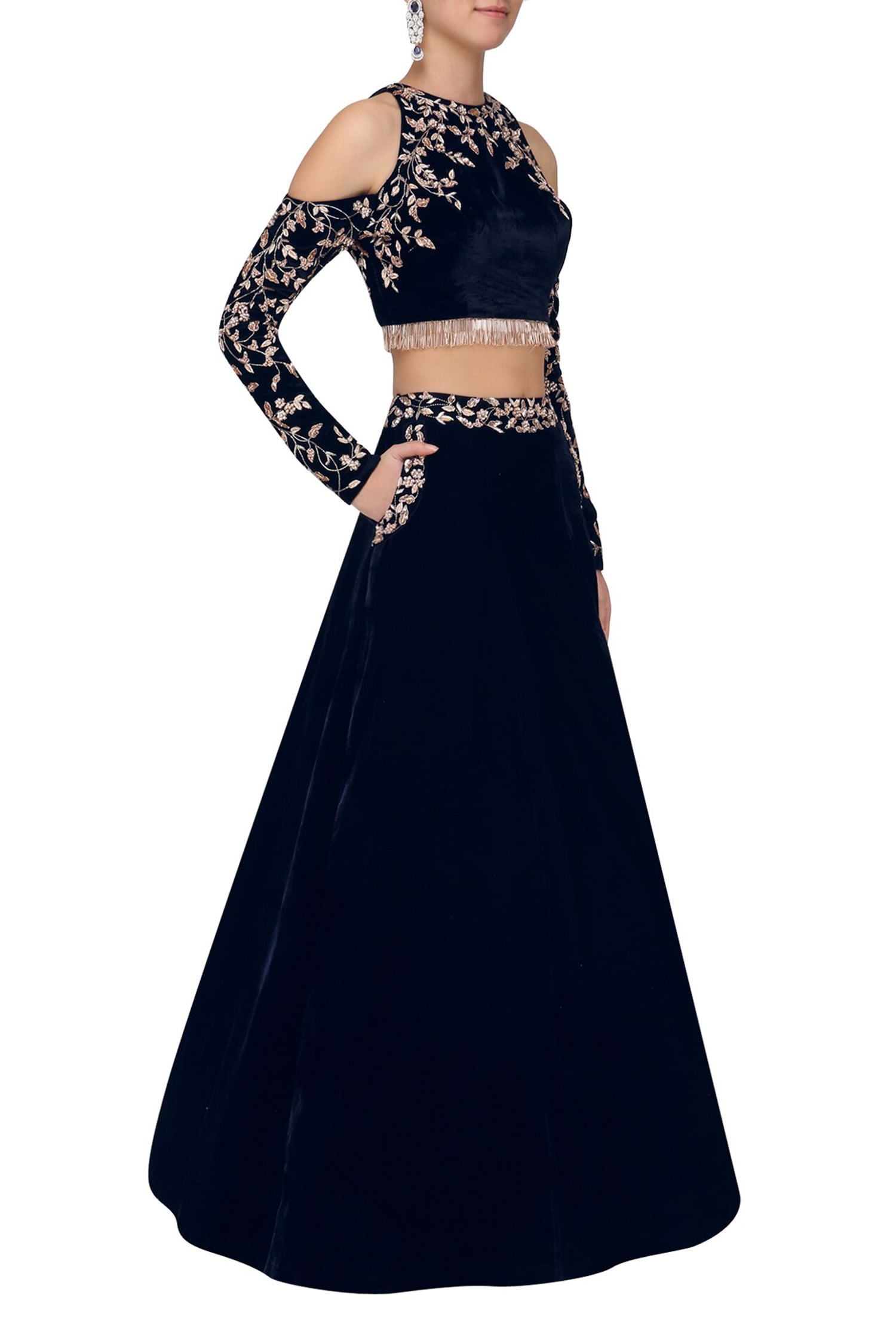 Buy Maroon lehenga choli in net with sequins and resham embroidered floral  jaal.