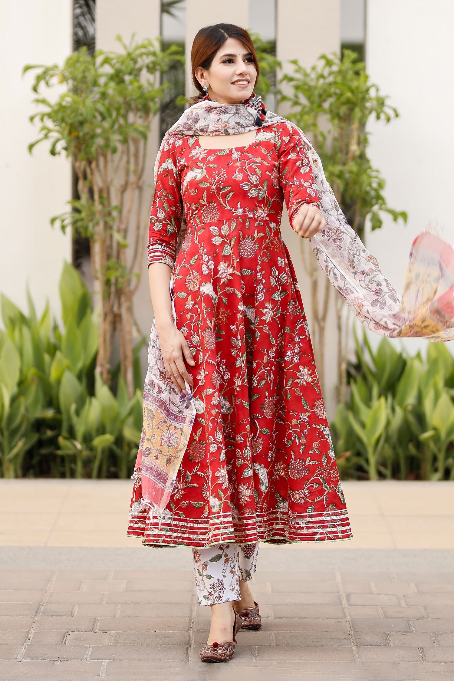 Buy Pheeta Red Cotton Printed Anarkali Set Online | Aza Fashions