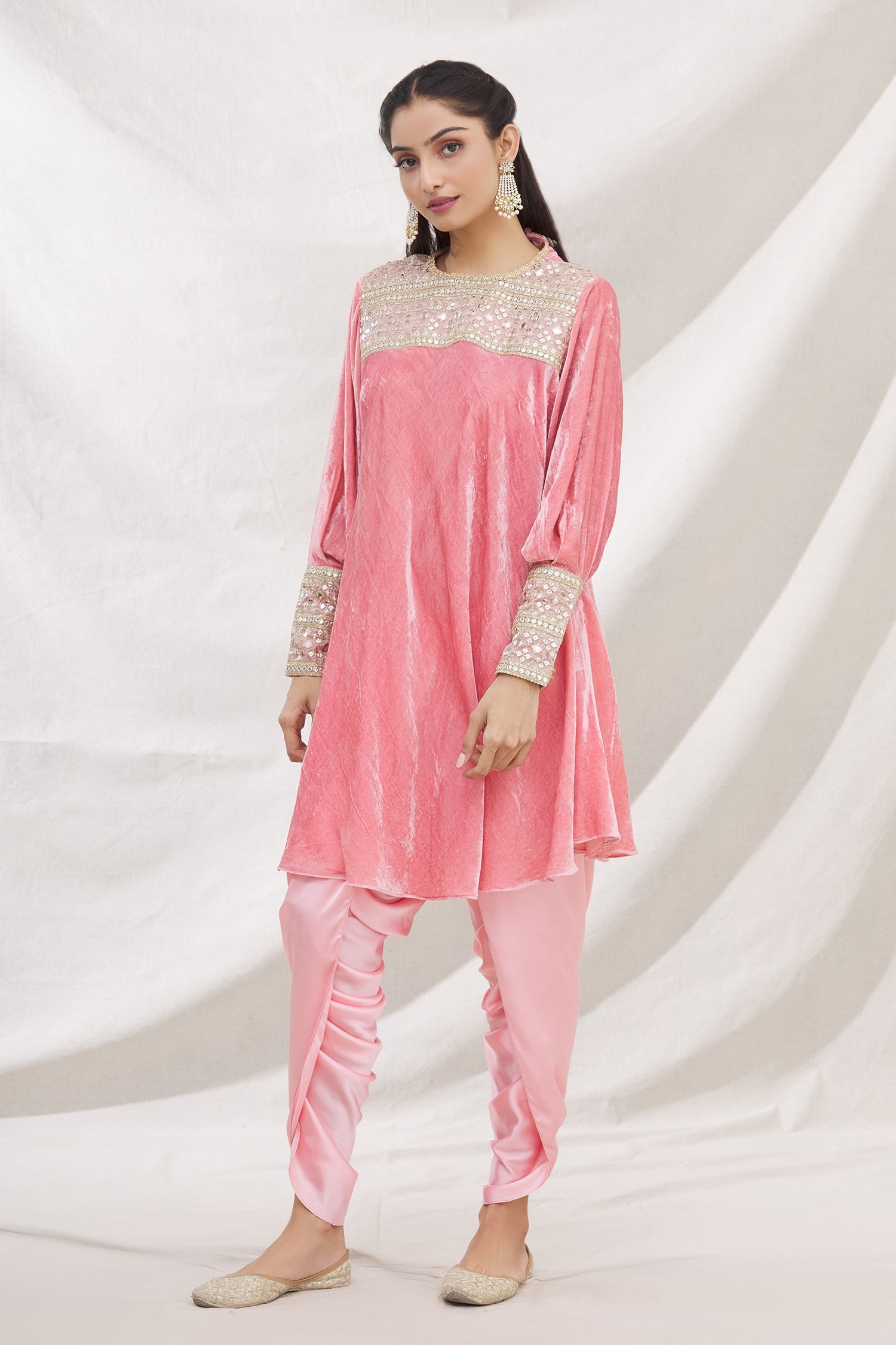 Buy Pink Kurta Velvet Embroidered Lace Work Round For Women by Bhairavi  Jaikishan Online at Aza Fashions.