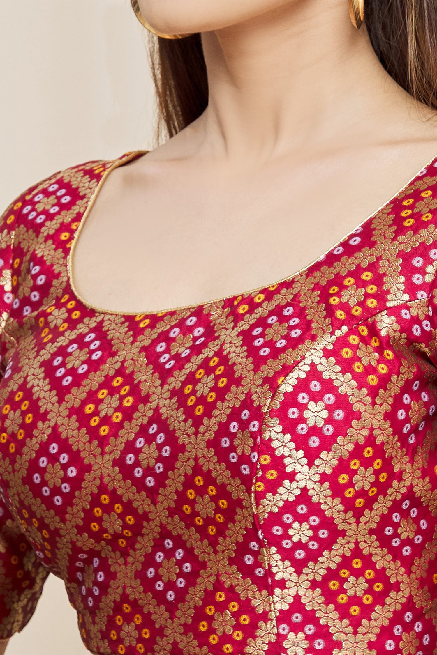 Buy Maroon Jacquard Woven Bandhani Scoop Neck Motif Blouse For