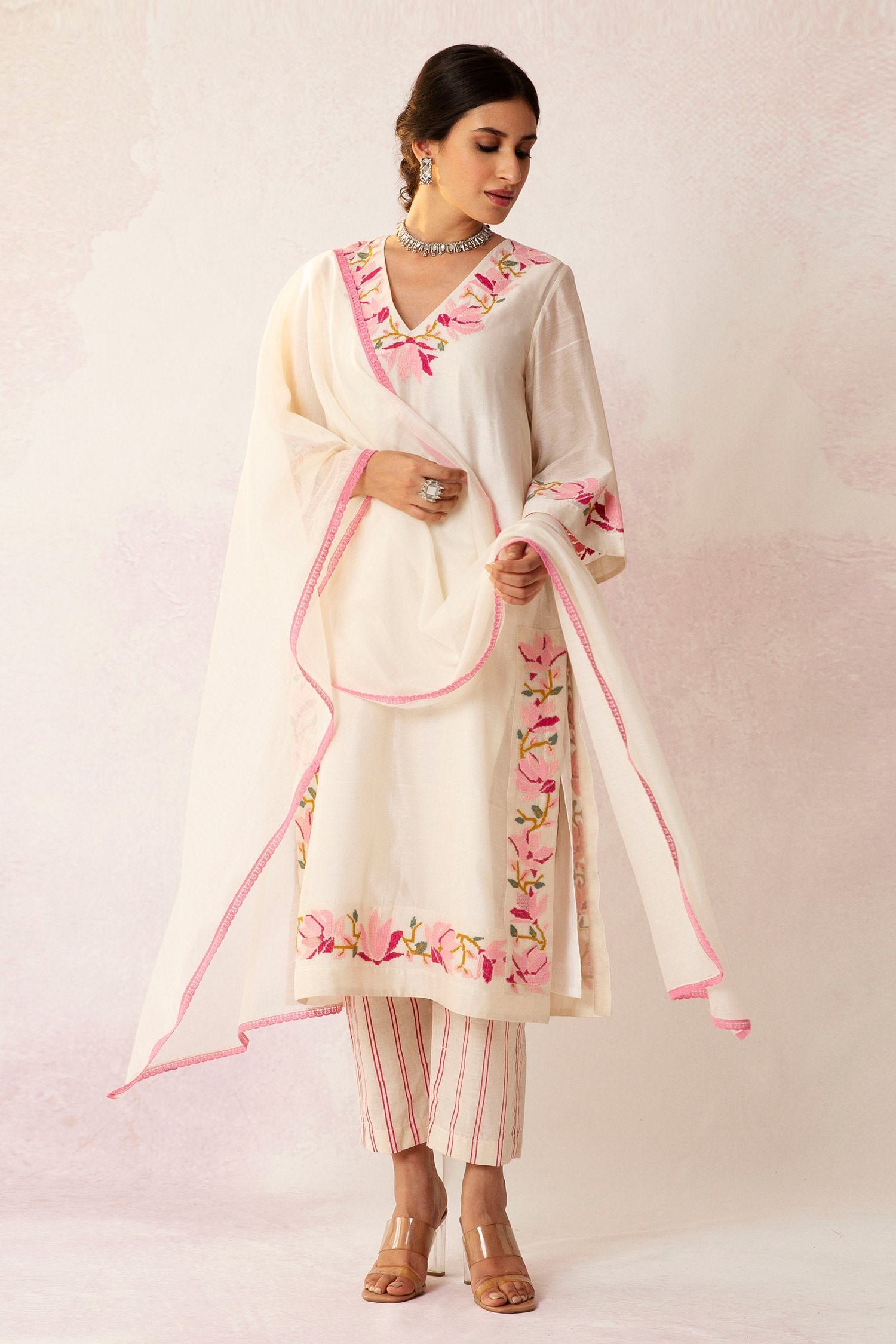 Buy White Chanderi Bahaar Scalloped Lace Dupatta For Women by Shivani ...