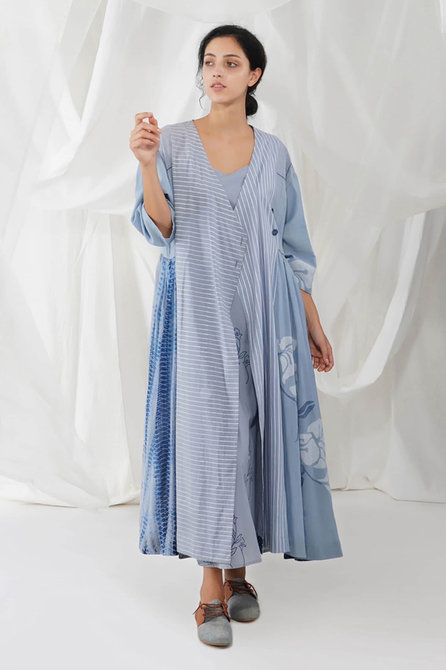 Buy Blue 100%cotton Printed Floral V Neck Kaze Angarkha Tunic For Women ...