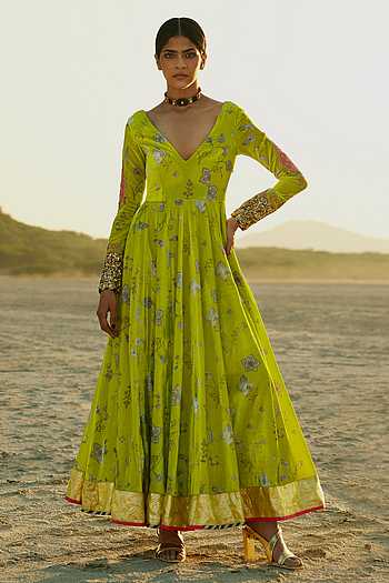 Phenomenal Maroon Sequins Embroidered Trendy Velvet Anarkali