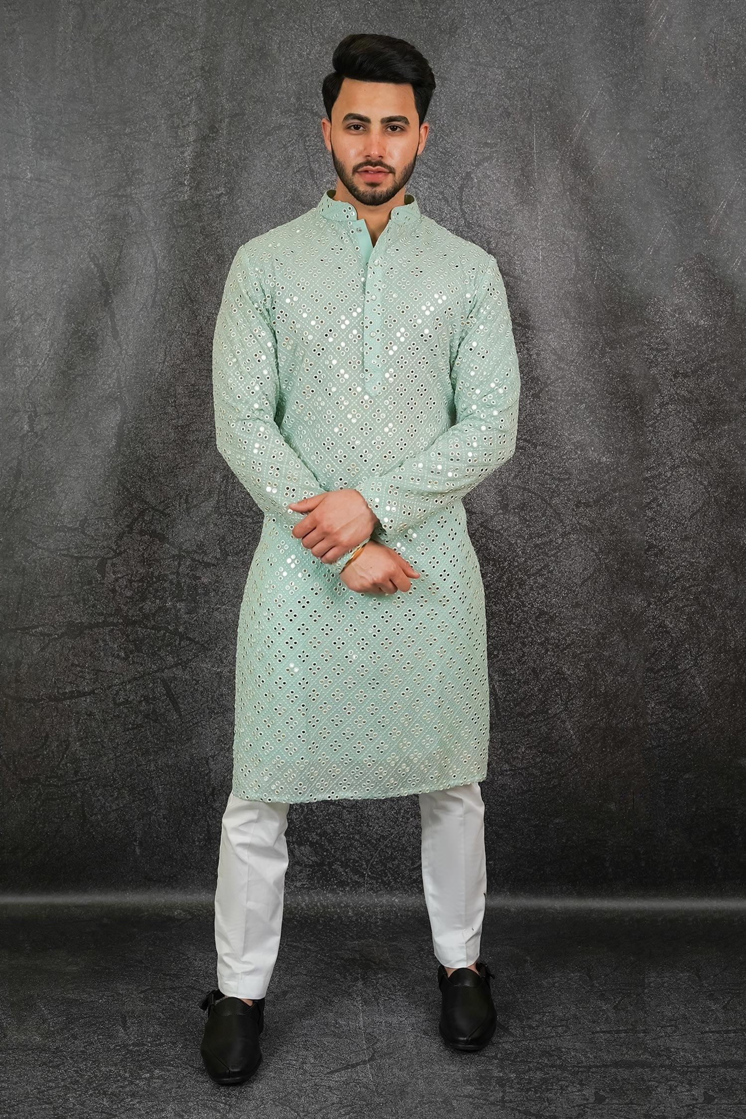 Buy Green Georgette Embroidered Foil And Mirror Work Geometric Kurta ...