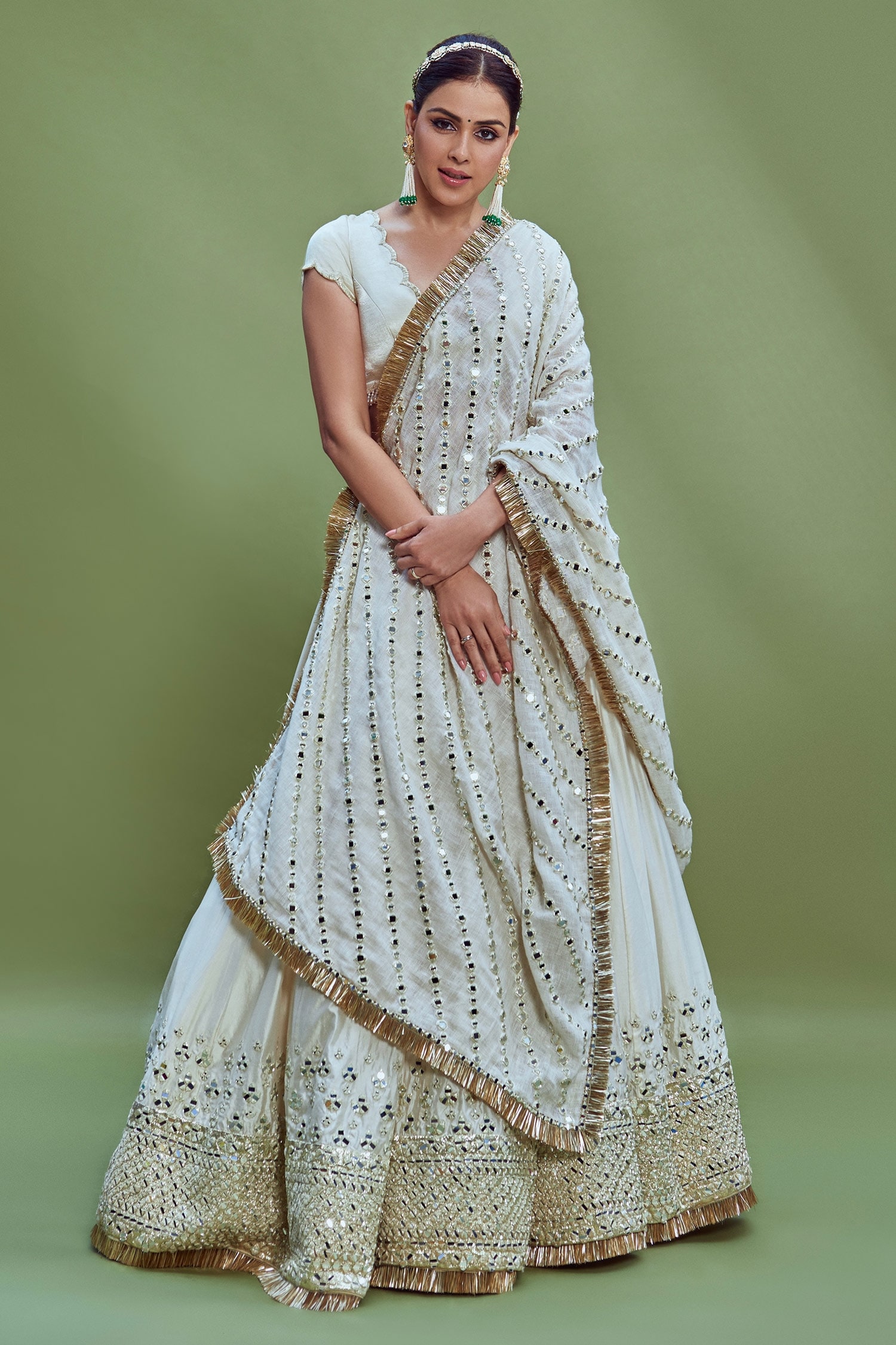 Abhinav Mishra | Designer Gowns, Lehengas, Kurta Sets | Aza Fashions