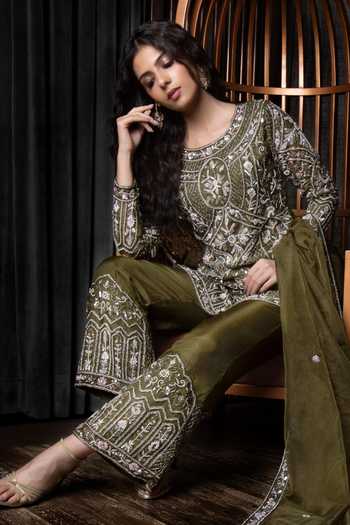 Green Floral Embroidered kurta set