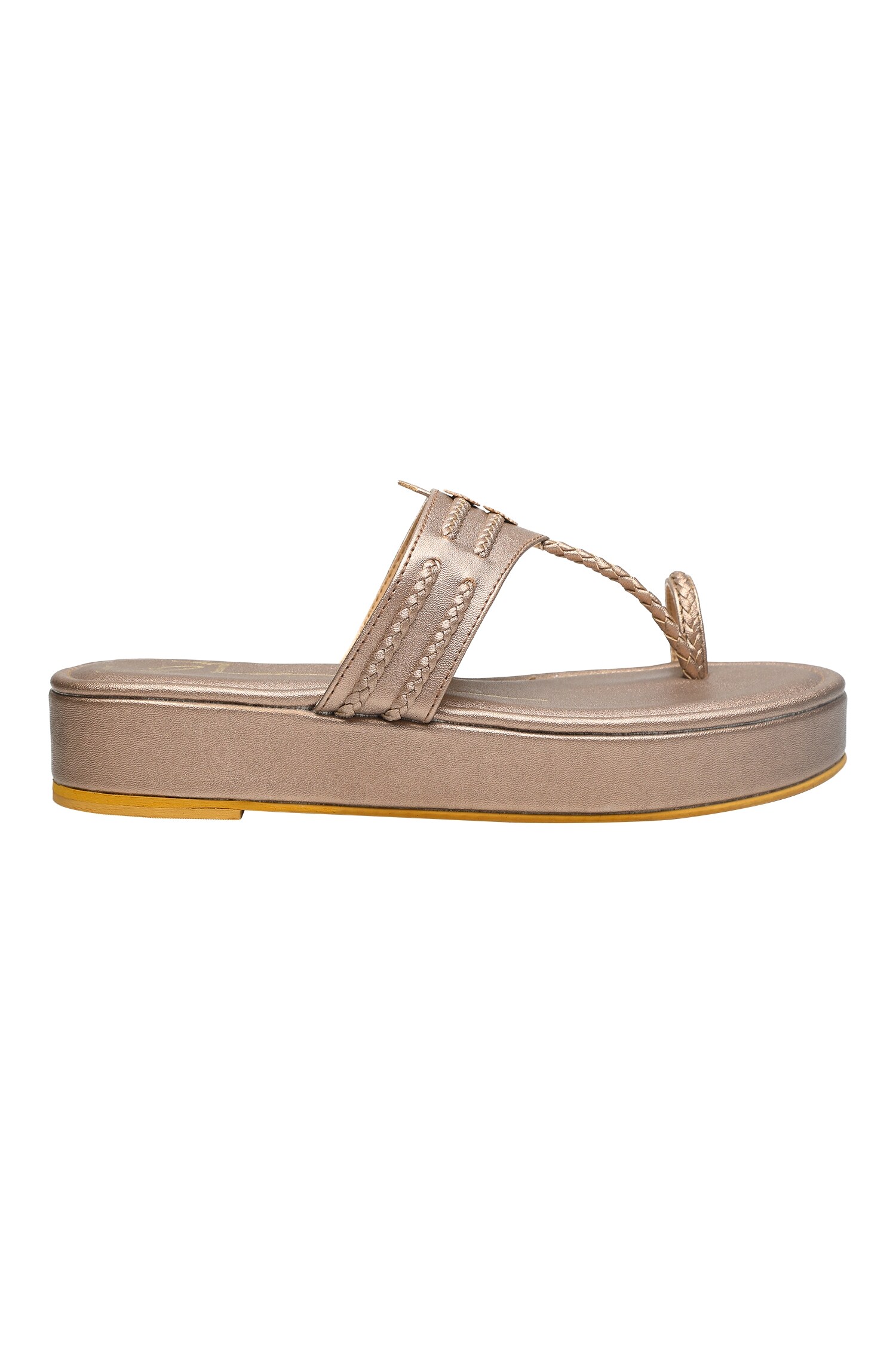 gold kolhapuri wedges