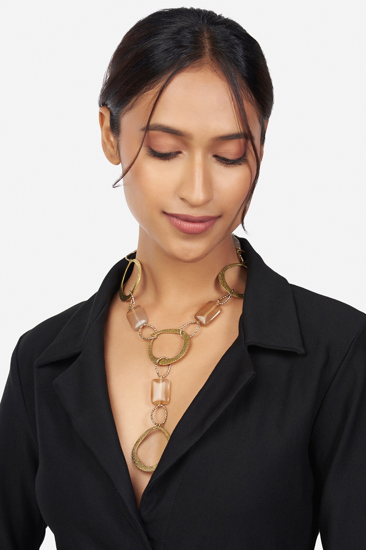 Buy Ahaanya Chain Link Pendant Necklace Online Aza Fashions