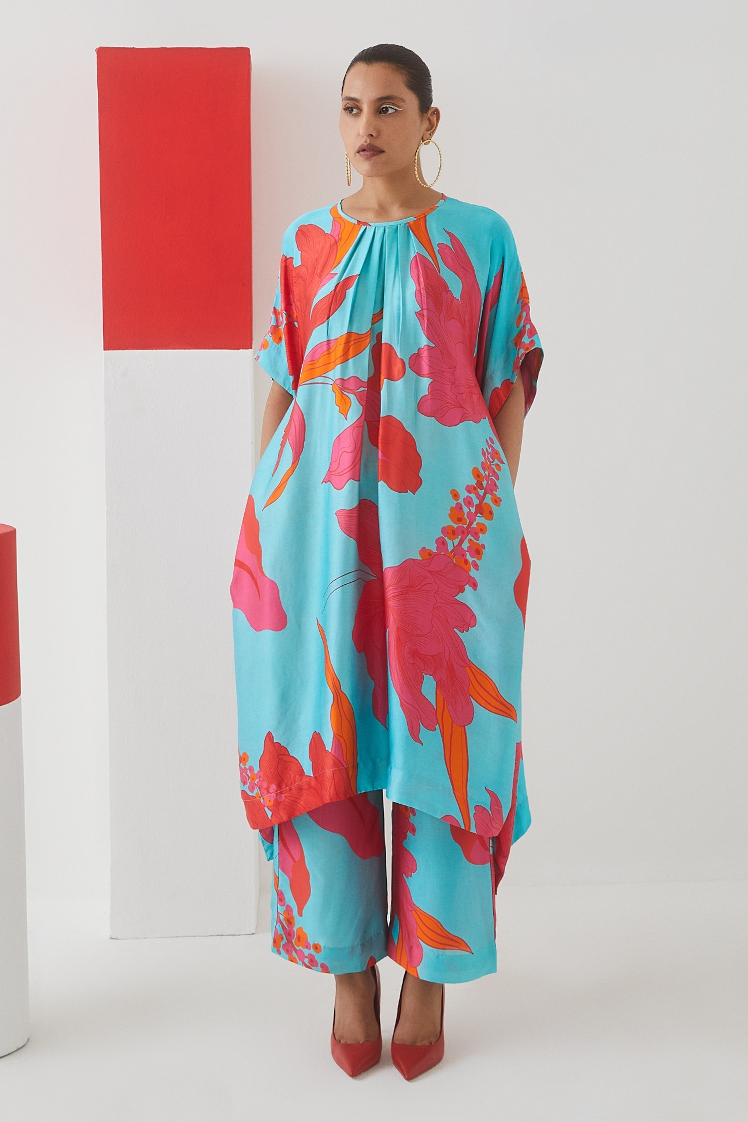 Buy Blue Vegan Silk Floral Round Kimono Kurta And Trousers Set For ...