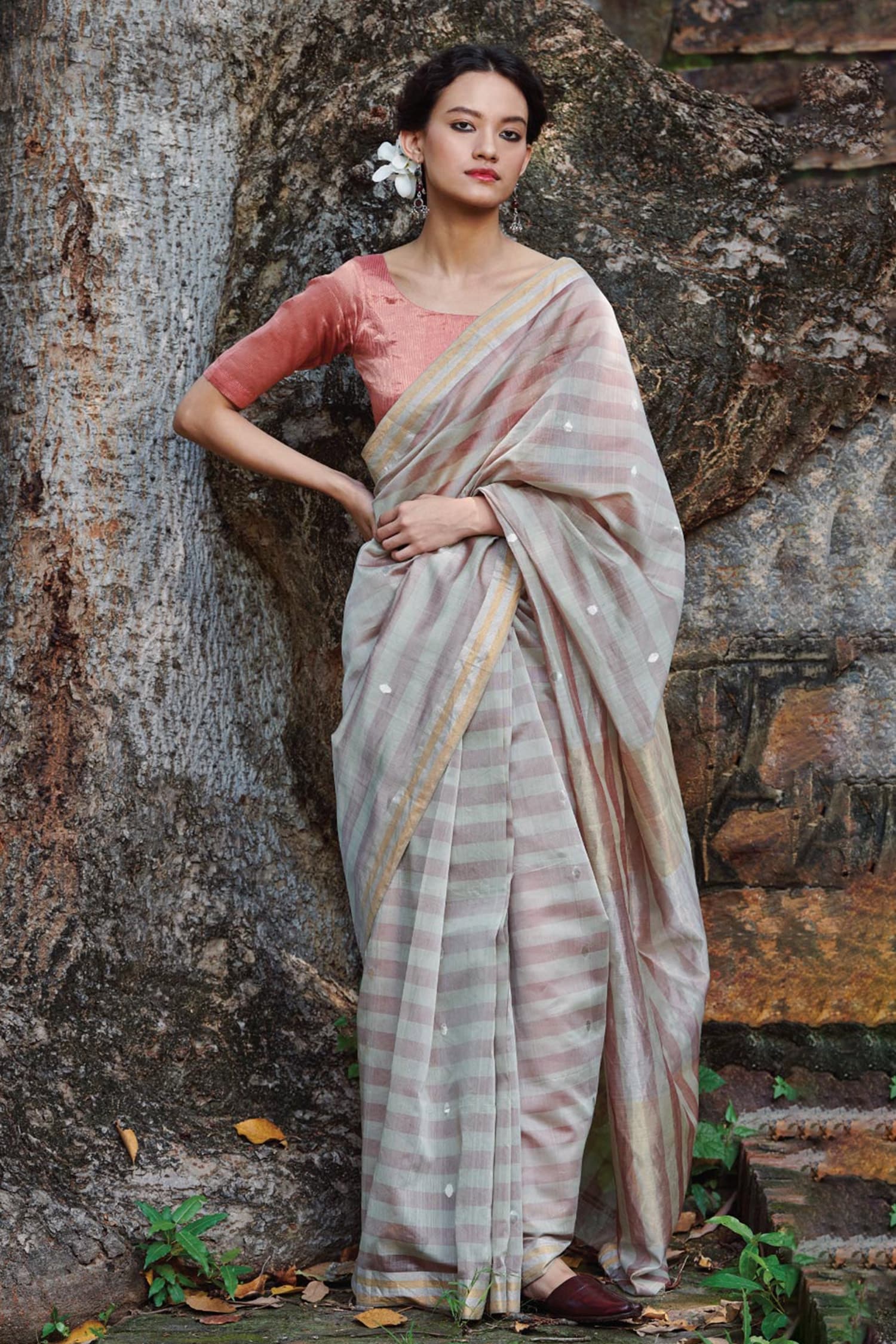 Dressfolk Multi Color Maheshwari Silk Handwoven Striped Shafafi Saree For Women