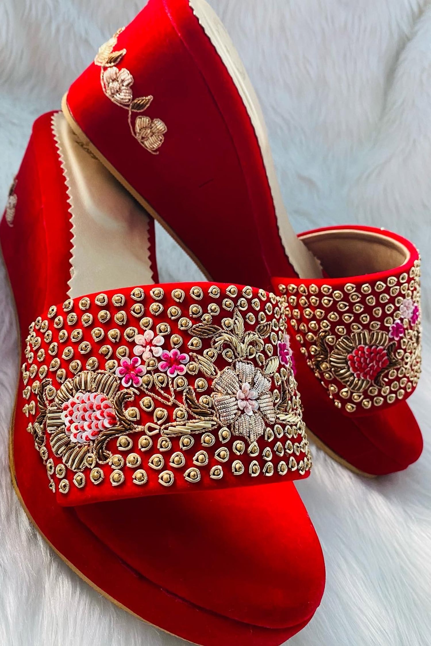 Nyra Red Bridal Chappals | Hand Embroidered Heels for Designer Lehenga –  aroundalways