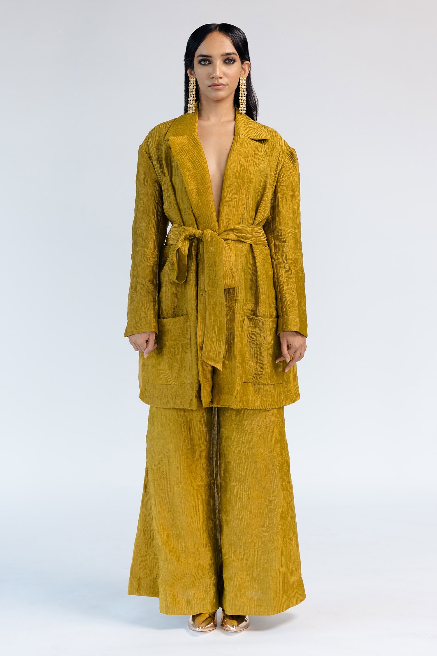 Buy Mimamsaa Green Mira Tissue Silk Coat And Pant Set Online | Aza Fashions