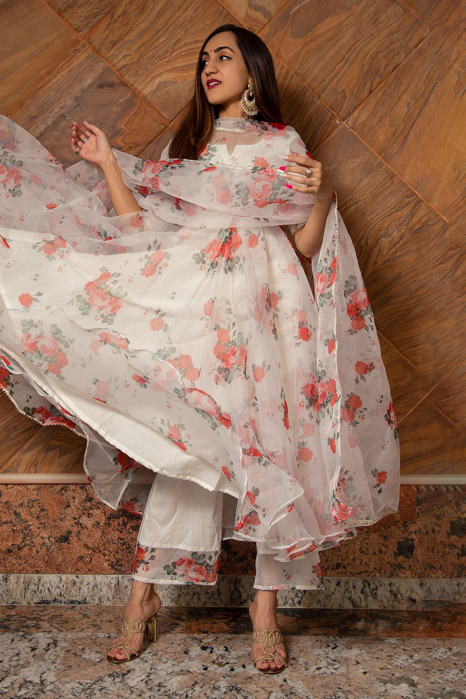 Floral deals anarkali sabyasachi