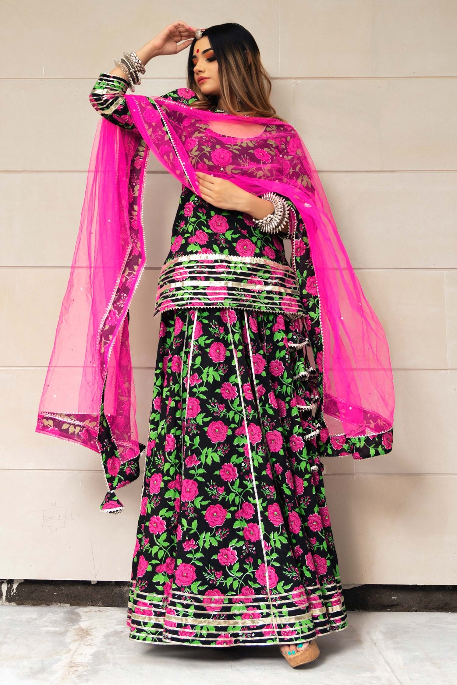 Party Wear Banglori Silk Lehenga Choli In Pink And Black Colour |  idusem.idu.edu.tr