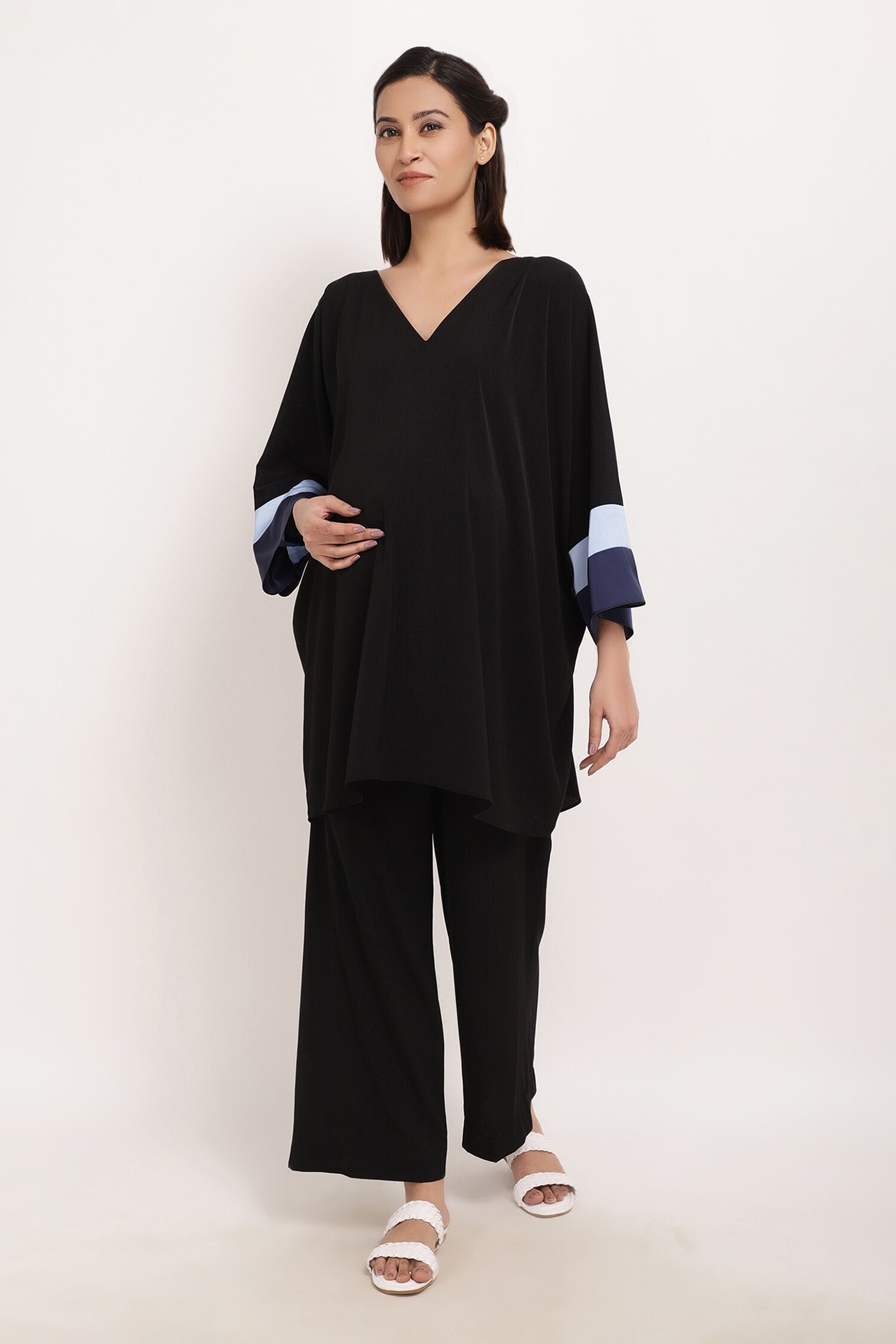 Buy Black Poly Crepe V Neck Color Block Tunic And Palazzo Set For Women ...